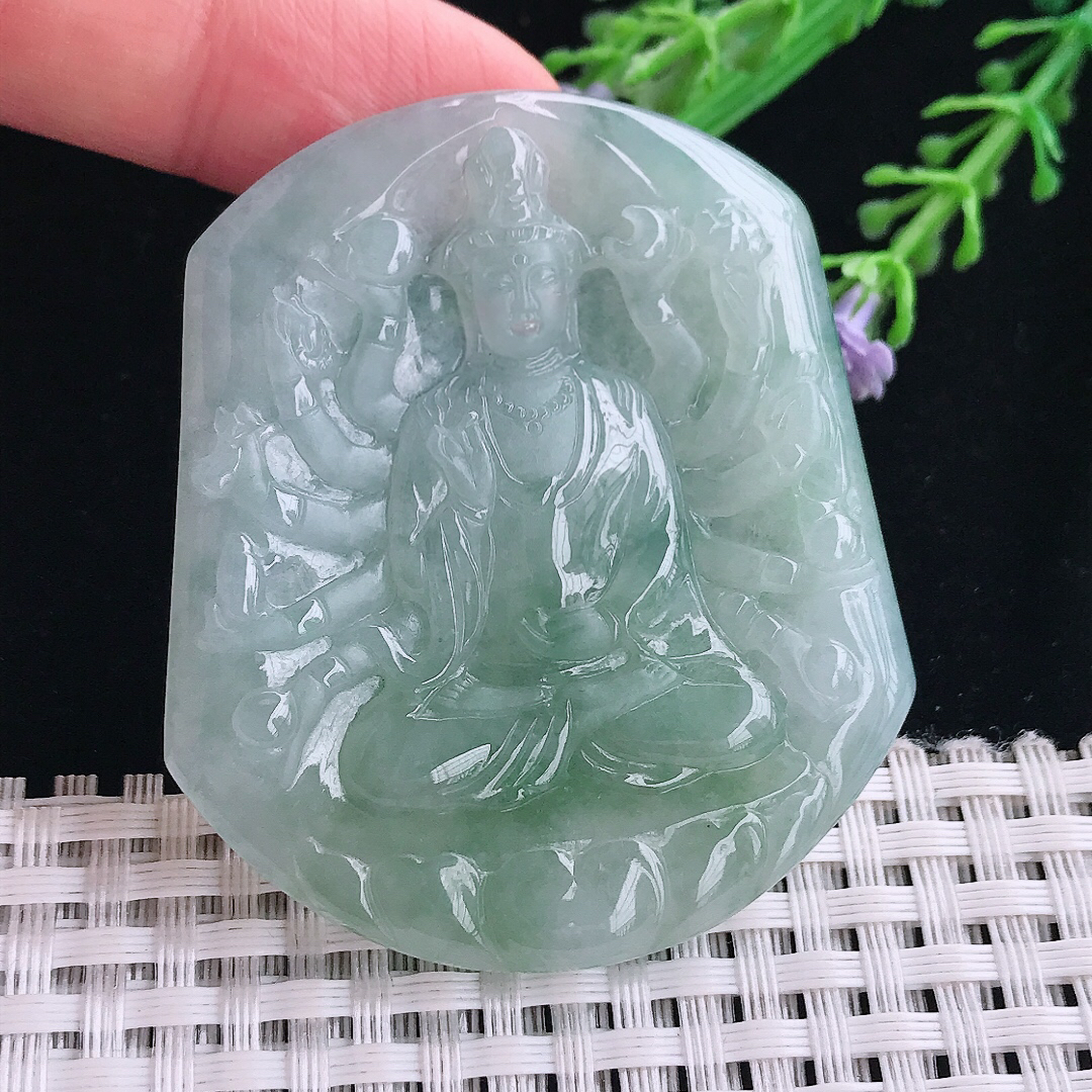 实拍A货翡翠54.8/48.8/5.4老坑冰润起胶晴底千手观音吊坠翡翠挂件
