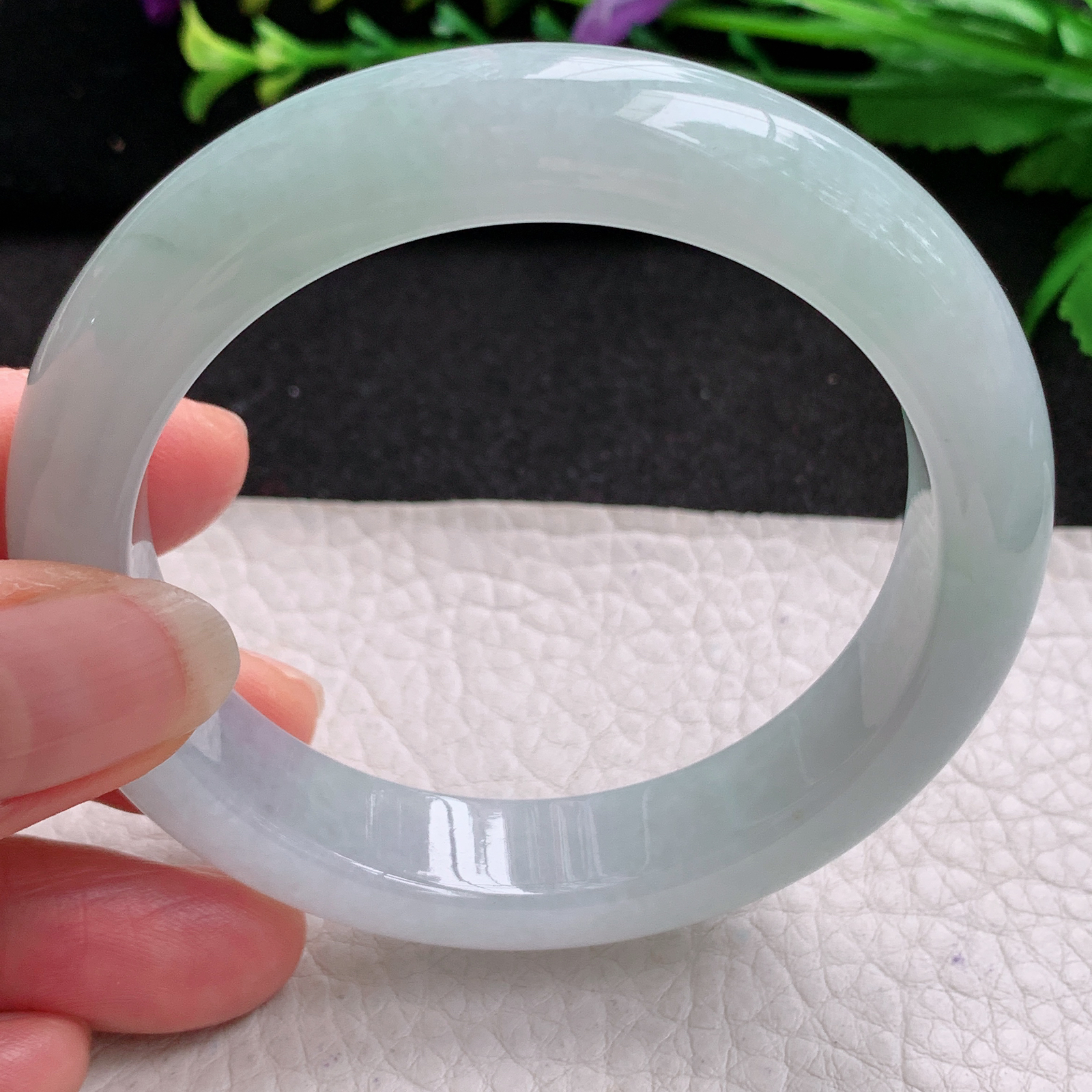 xo实拍56*12.8*9平安镯 天然缅甸翡翠A货玉手镯冰胶浅绿宽边玉手环