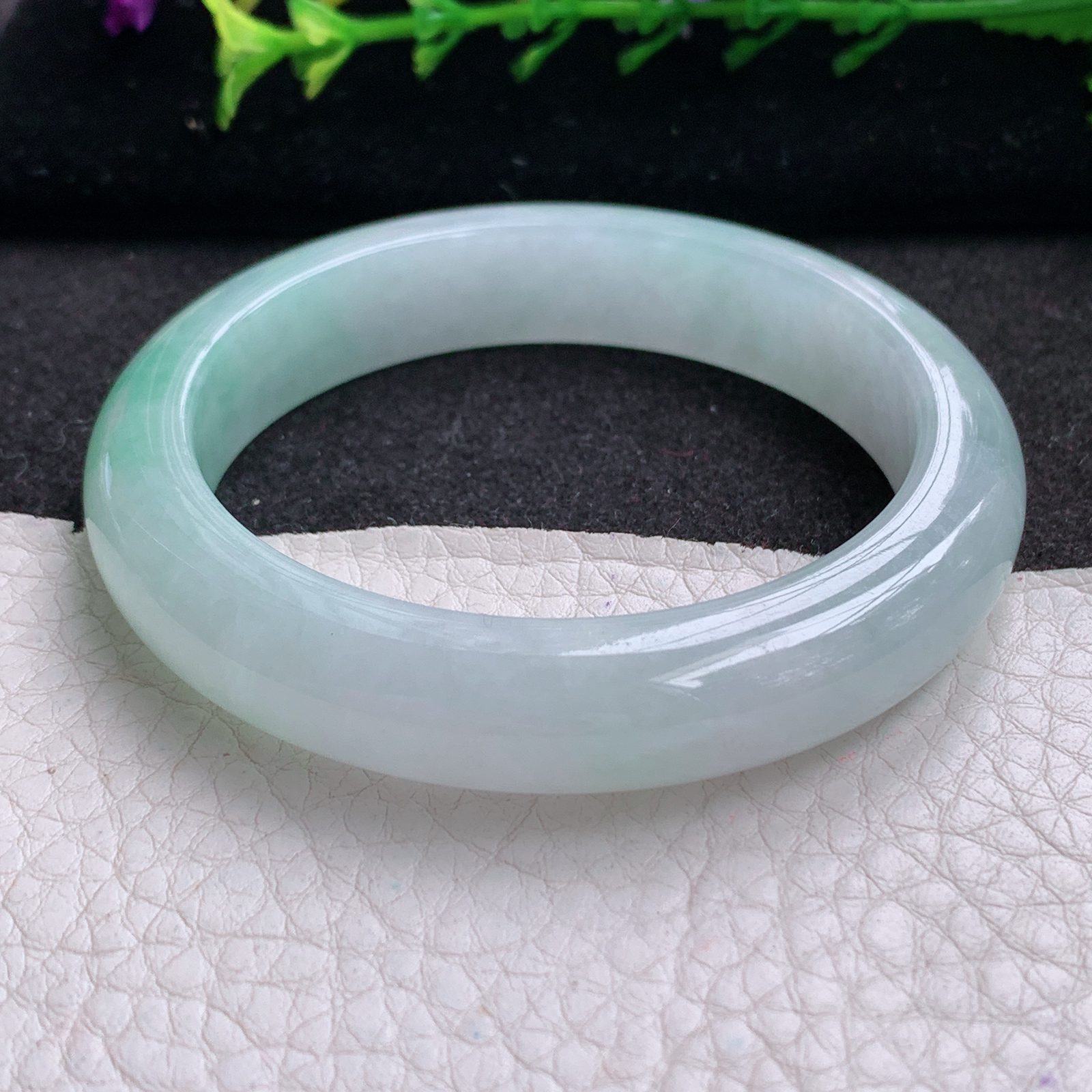 r实拍53*11.8*8.2平安镯 天然缅甸翡翠A货玉手镯飘绿清新宽边玉手环