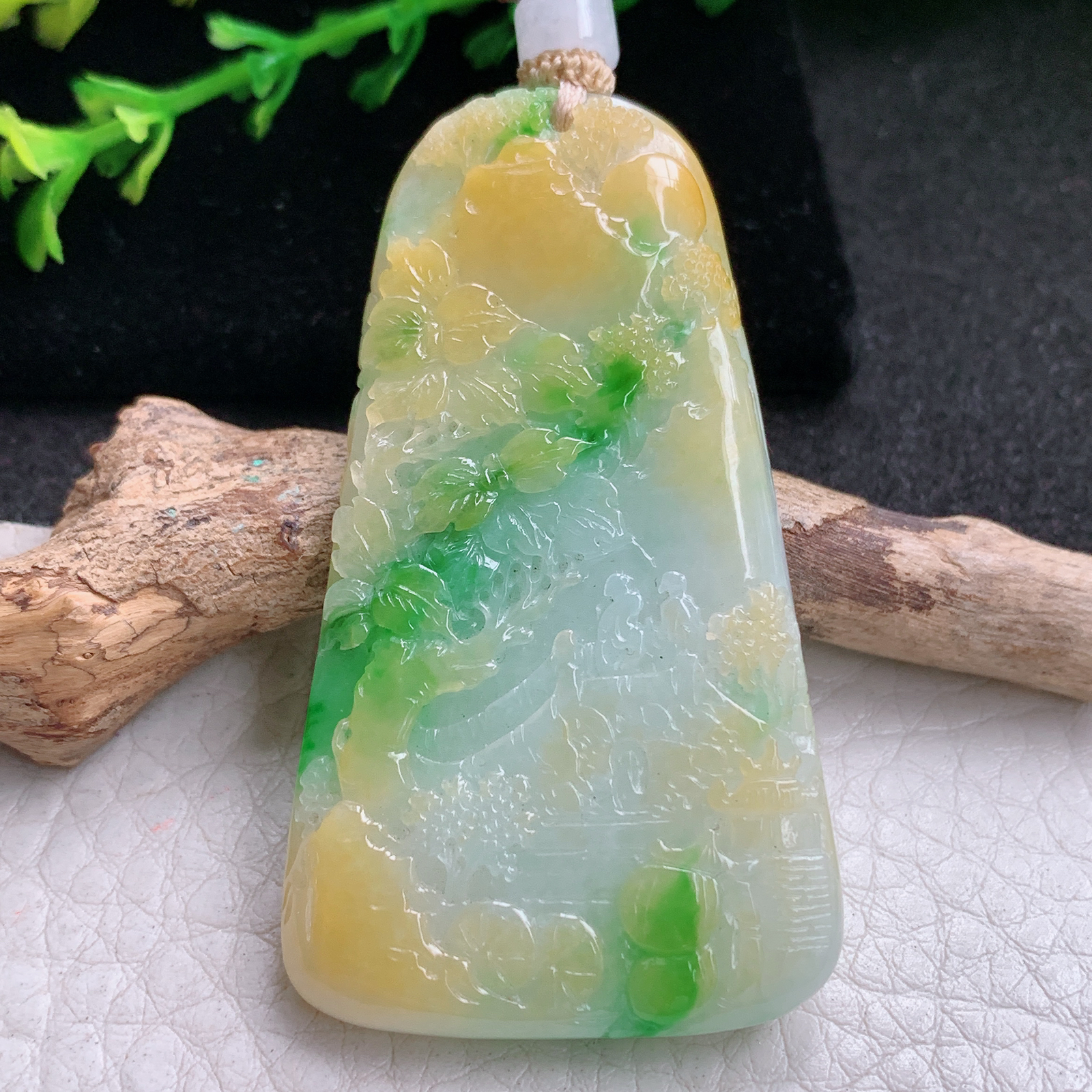 csy实拍56.3*32*6.3缅甸翡翠a货精雕三彩山水 大好河山玉吊坠 玉挂坠