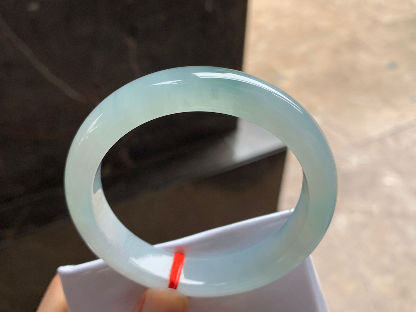 54-12.7-8

蓝水手镯^_^水润 清新