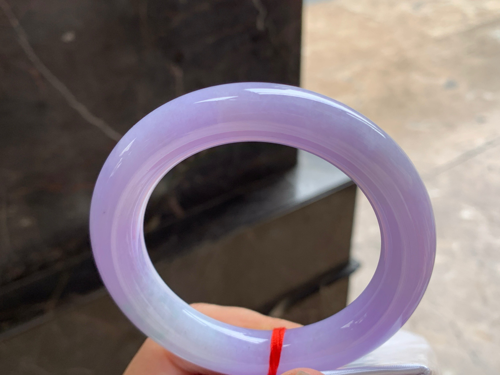 57.5-12.5

紫罗兰圆条手镯^_^颜色鲜艳