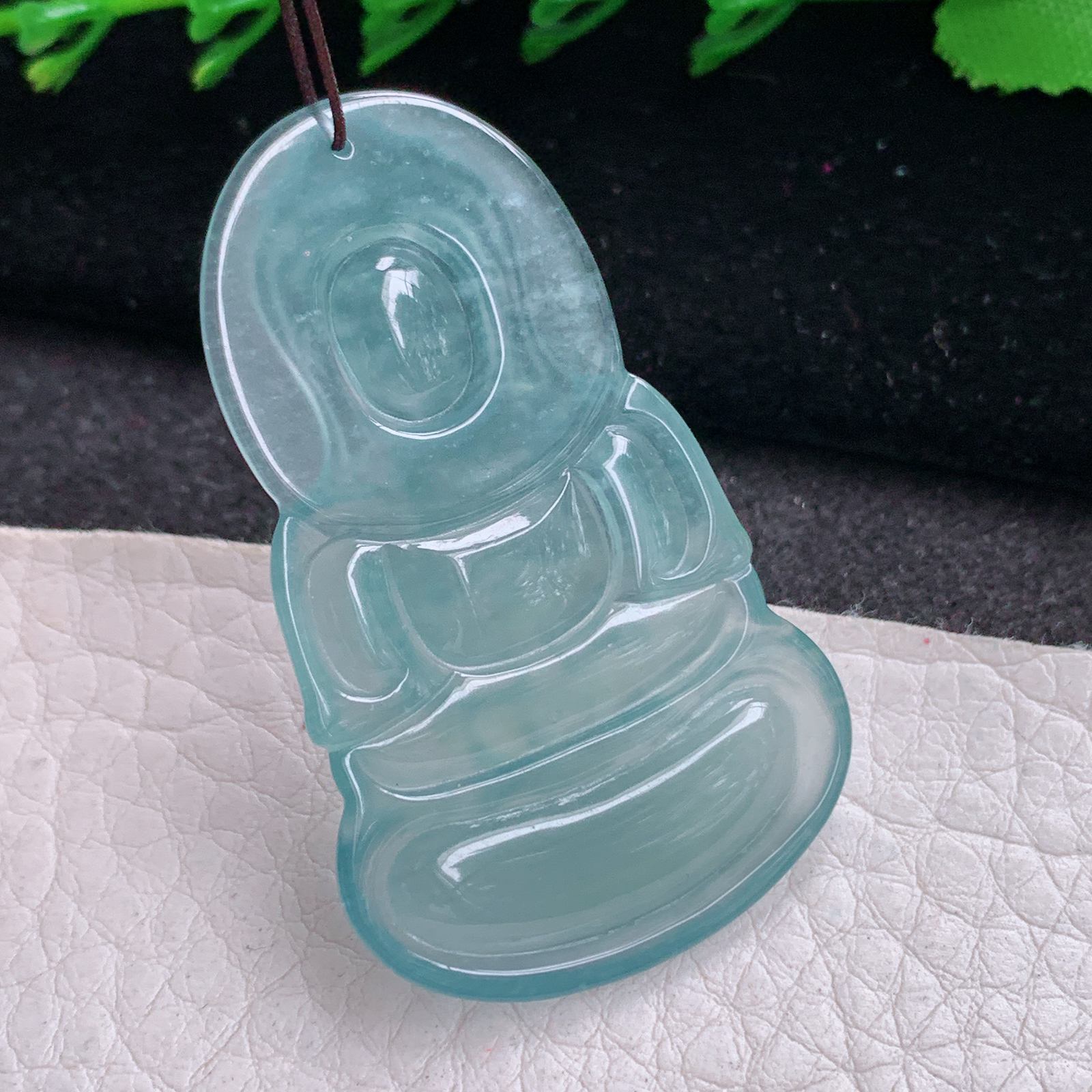 gp实拍47*29*4翡翠a货精雕冰蓝正观音 玉观音玉吊坠 玉挂坠