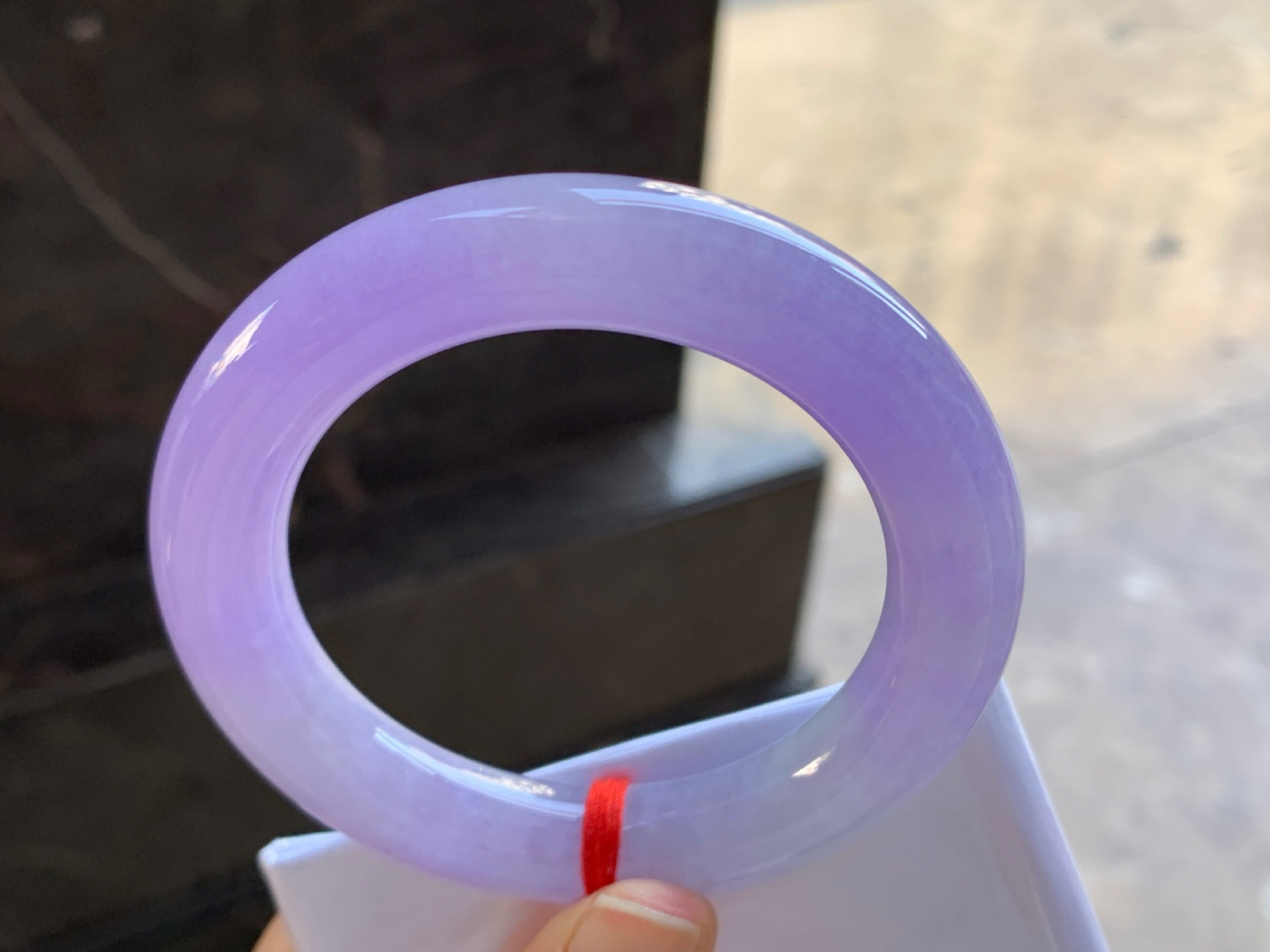 54.5-12.3

紫罗兰圆条手镯^_^颜色鲜艳