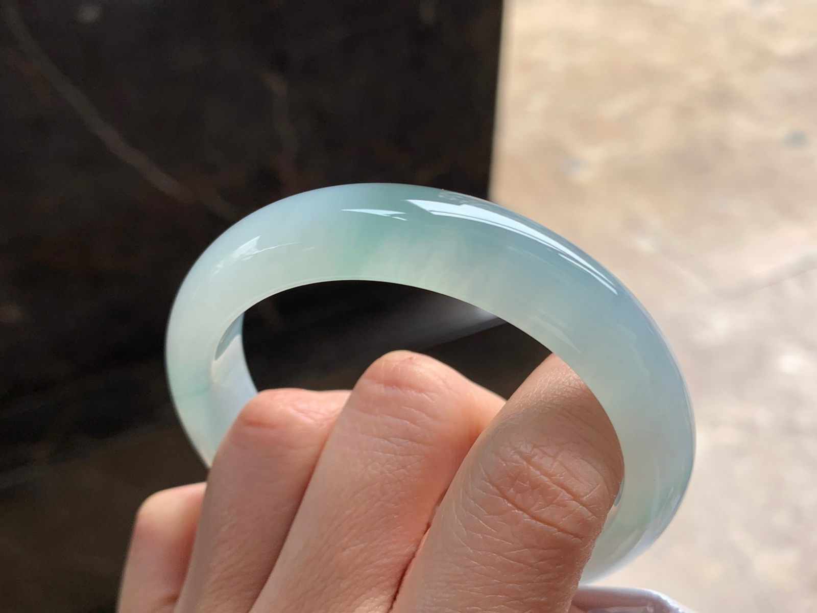 54-12.7-8

蓝水手镯^_^水润 清新