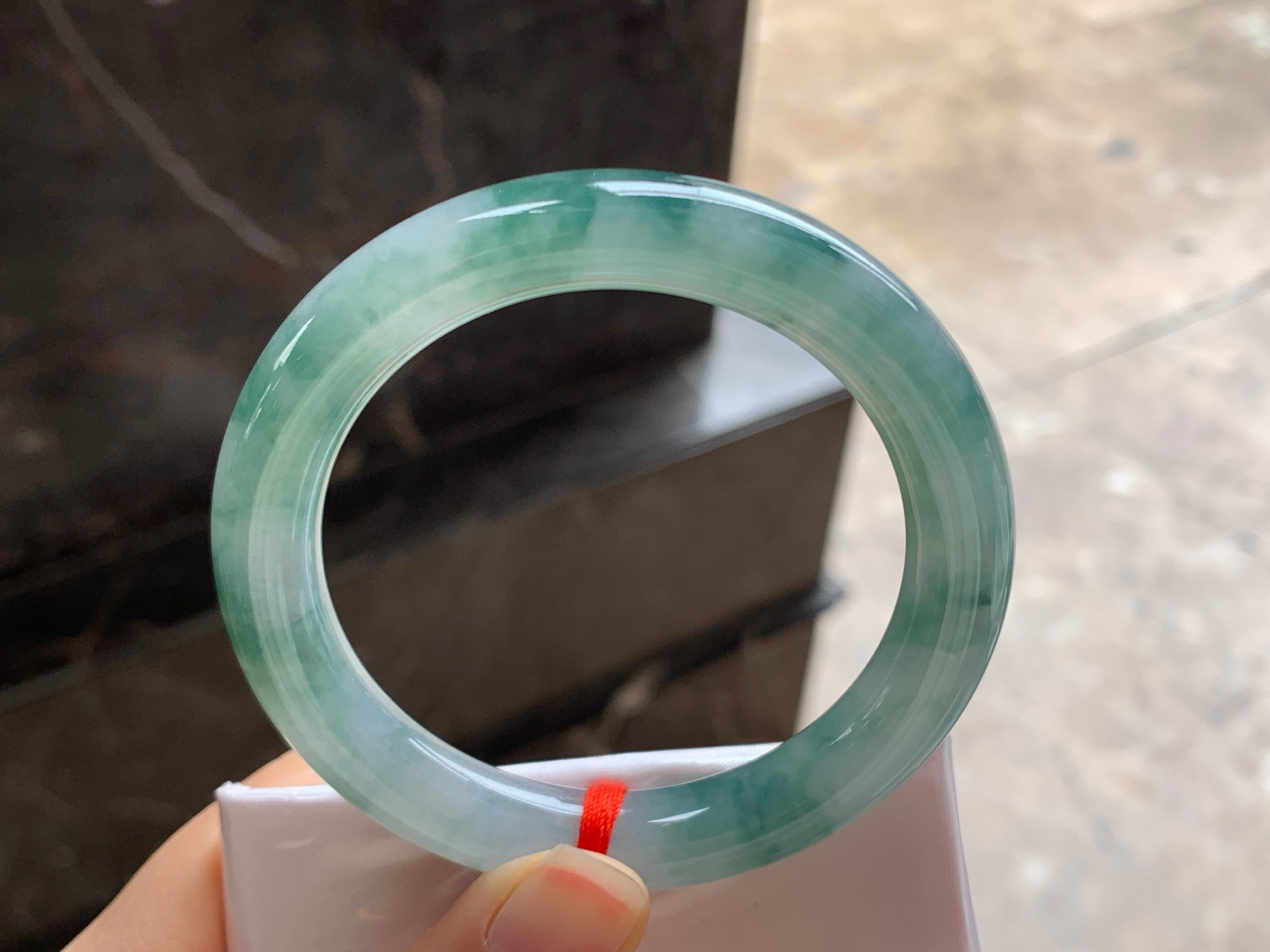 53-10

蓝花圆条手镯^_^飘花灵韵