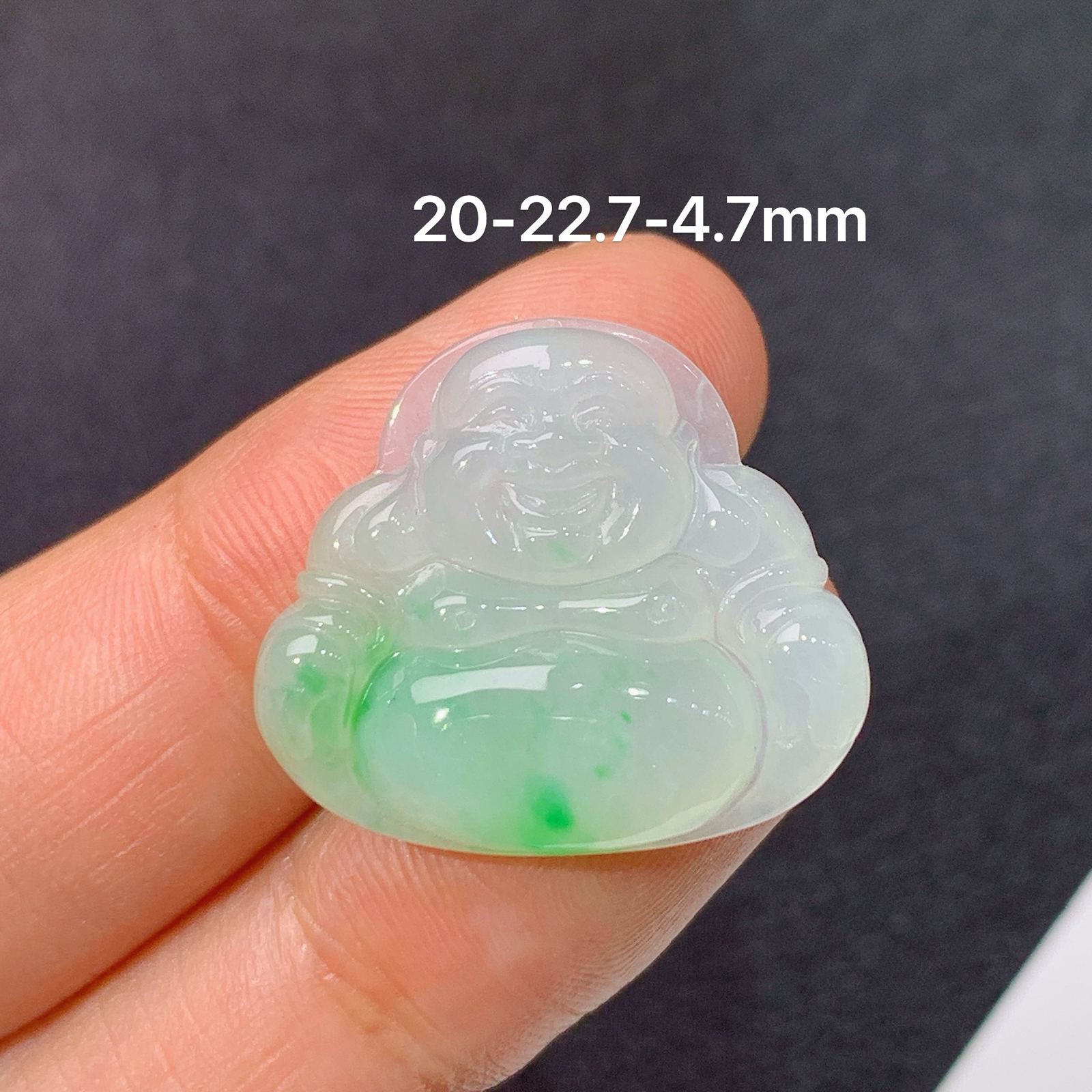 冰飘绿笑佛，冰润细腻，品相好，种水足，001 尺寸20*22.7*4.7