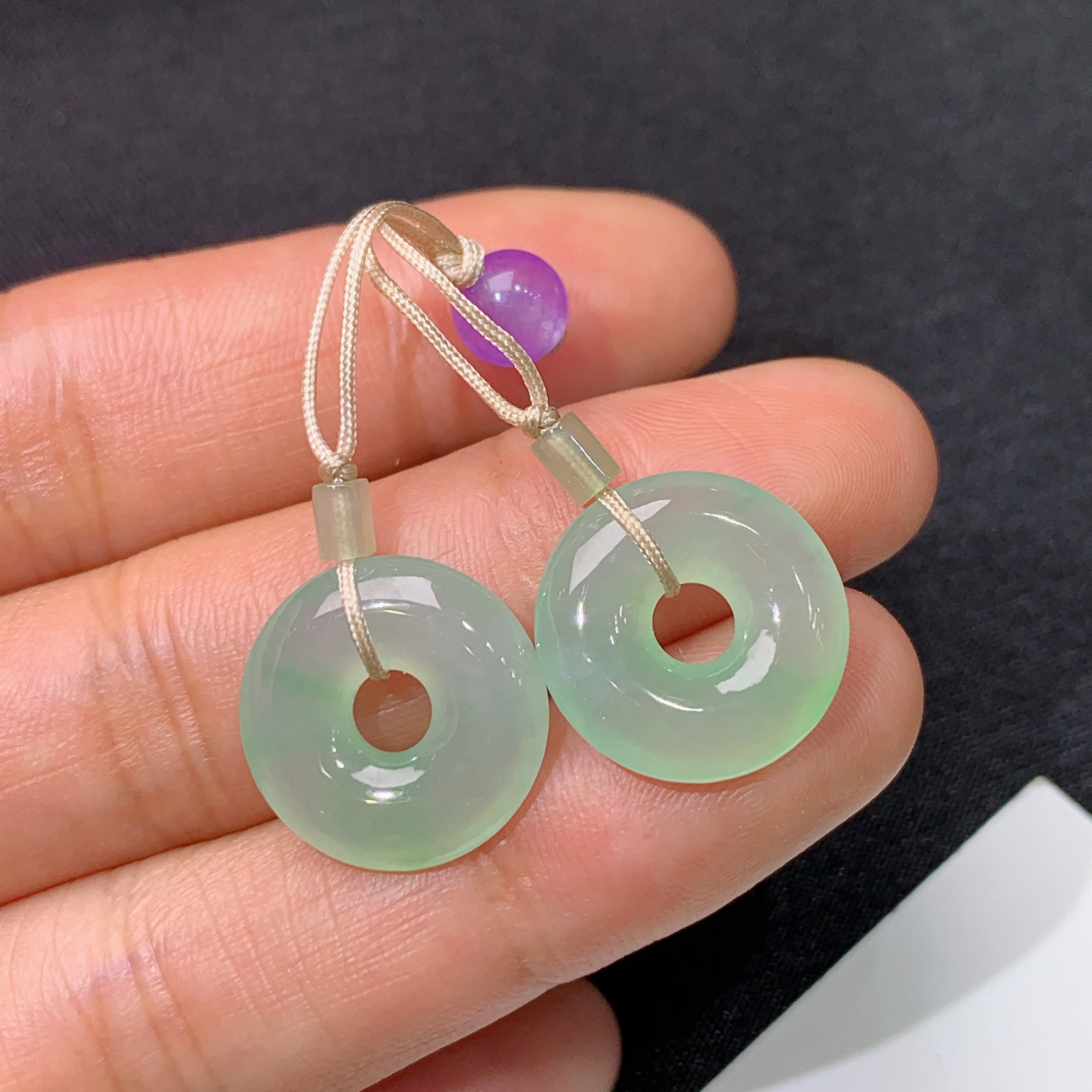 冰飘绿甜甜圈一对，镶嵌佳品，冰润细腻，种水足，001 尺寸15.4*3.4