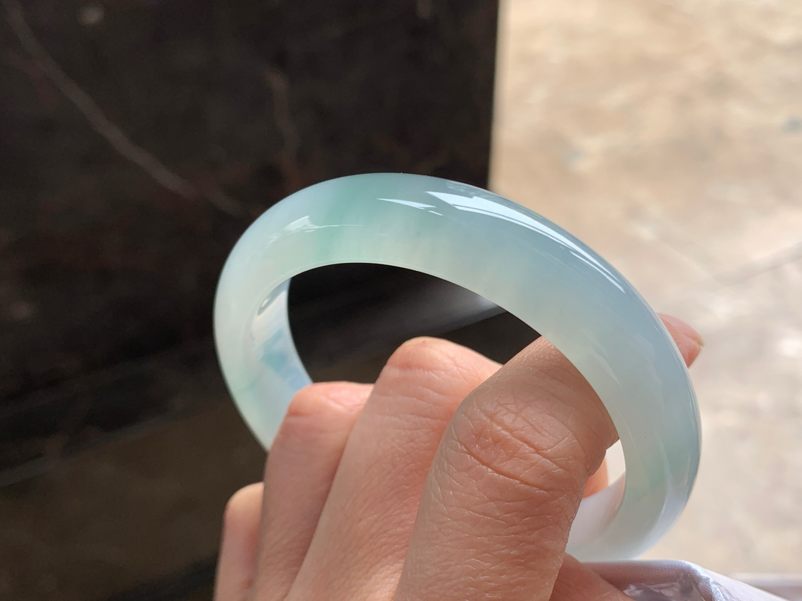 54-12.7-8

蓝水手镯^_^水润 清新