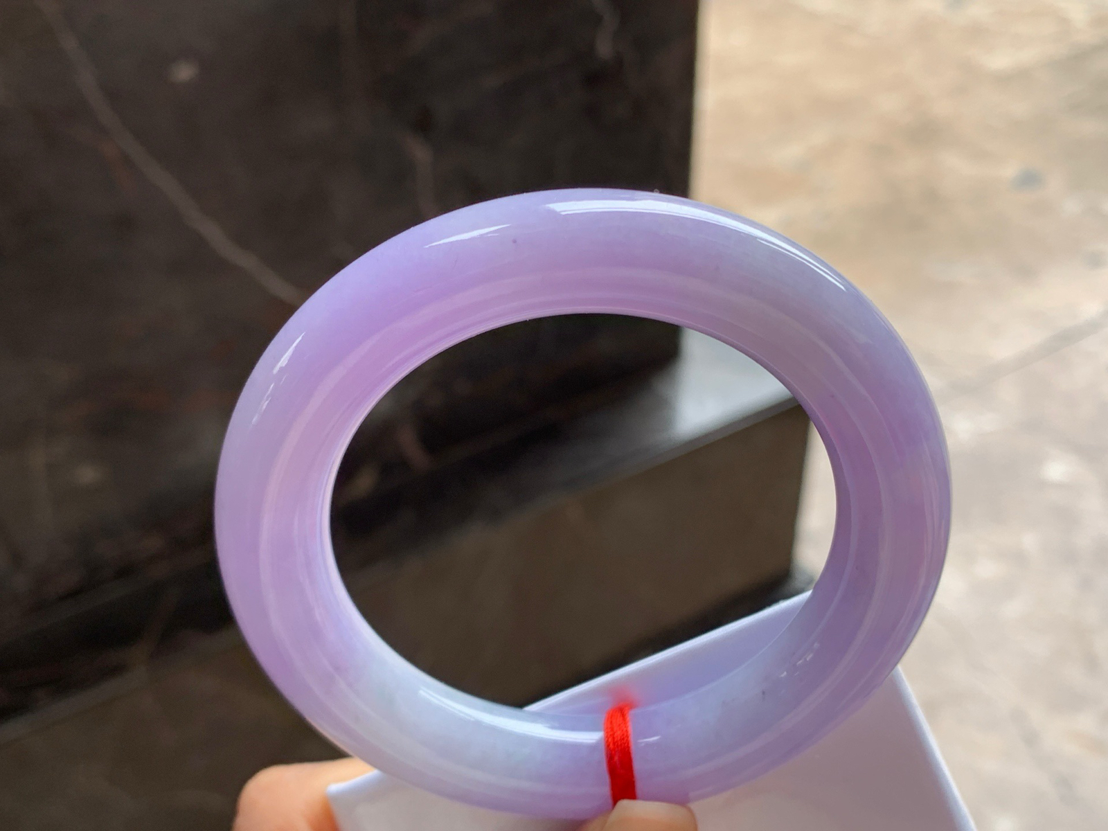 57.5-12.5

紫罗兰圆条手镯^_^颜色鲜艳