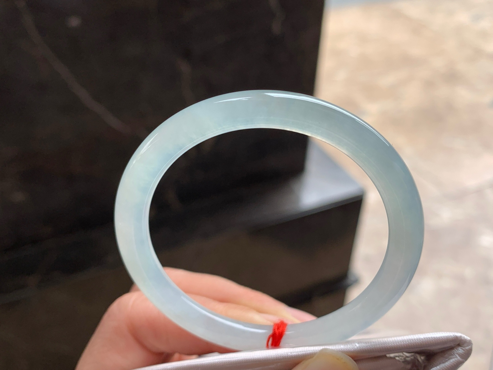 51-7.2

冰种细条^_^透亮