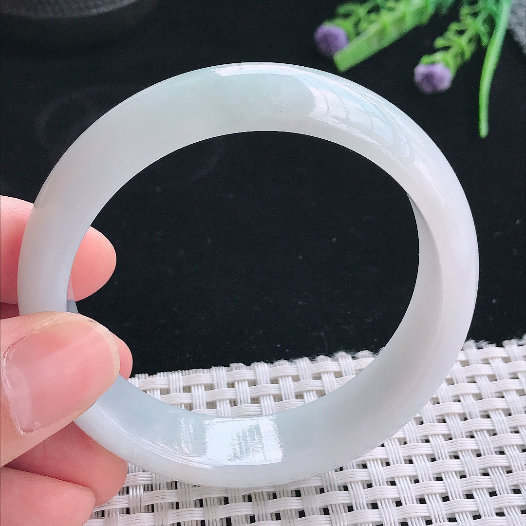 实拍天然翡翠56.8/16/7.8老坑冰润水灵冰晴轮胎手镯翡翠玉镯手环