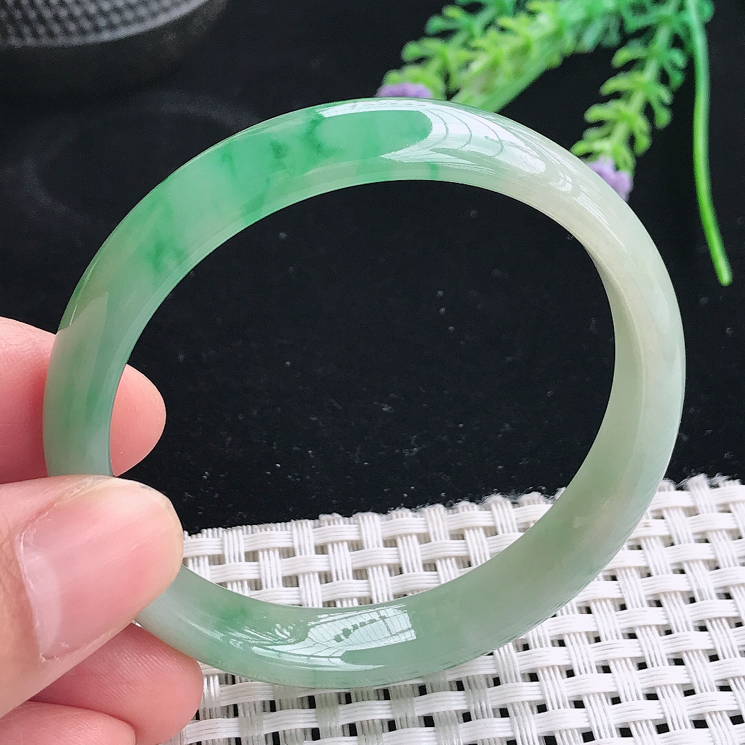 实拍天然翡翠53/11.2/6.6老坑冰胶飘阳绿手镯翡翠玉镯手环