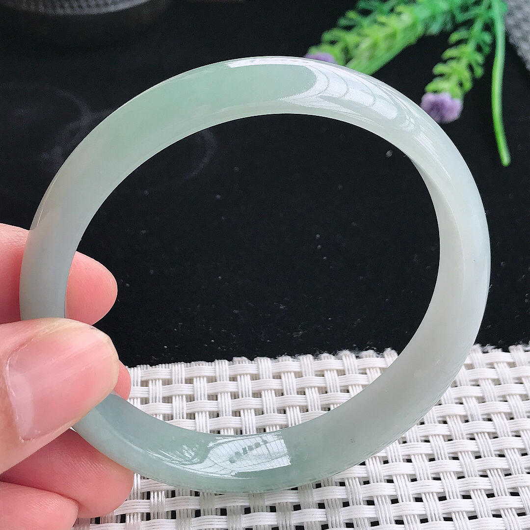 实拍天然翡翠60/12.5/7老坑冰胶水灵冰晴手镯翡翠玉镯手环