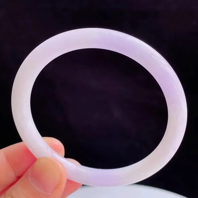 55.6mm自然光拍摄天然翡翠A货紫罗兰好种水圆条手镯 24.84克