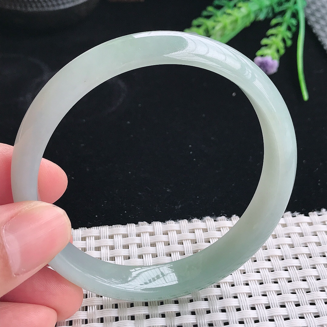 实拍天然翡翠60/12.5/7老坑冰胶水灵冰晴手镯翡翠玉镯手环