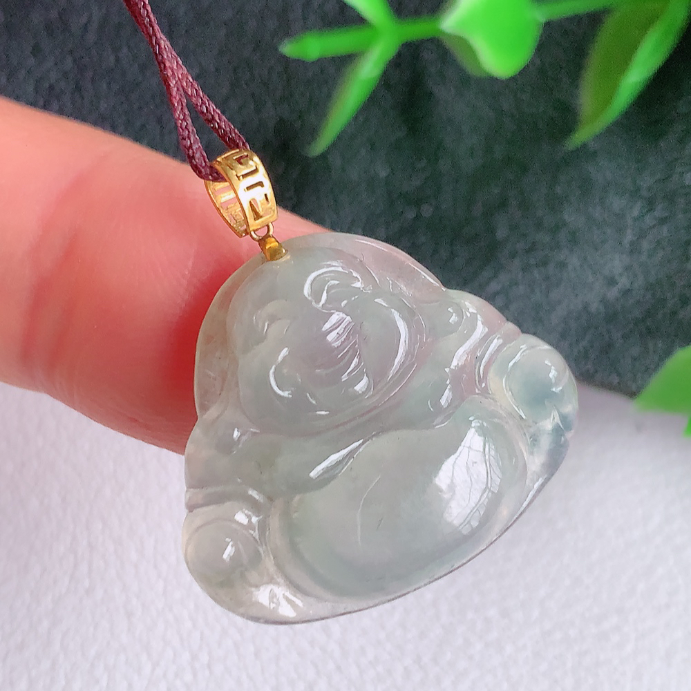 18k金扣冰润佛公挂件 玉质细腻  精雕弥勒佛，笑佛福耳垂肩，面相喜庆，开怀大笑，憨态可掬。惟妙惟肖，寓意福禄双全，吉祥美满，笑口常开 W141.9 尺寸：21-24-4.9mm