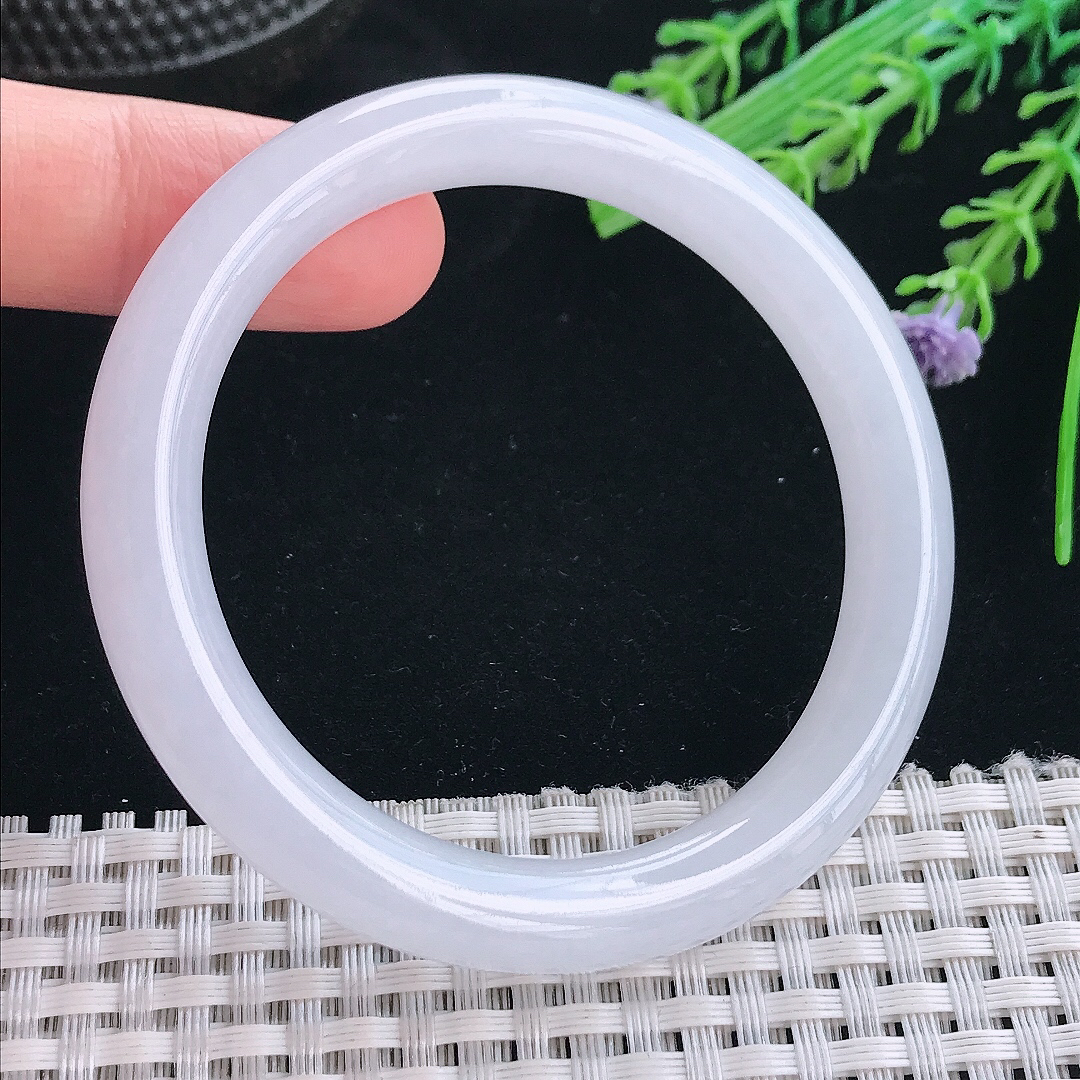 实拍天然翡翠53/9.3/8.5老坑冰润月光白圆条手镯翡翠玉镯手环