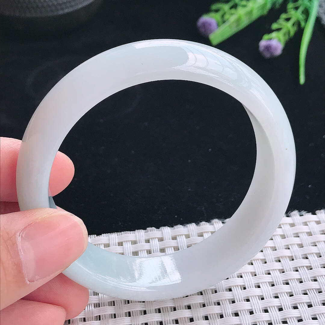 实拍天然翡翠56.8/16/7.8老坑冰润水灵冰晴轮胎手镯翡翠玉镯手环