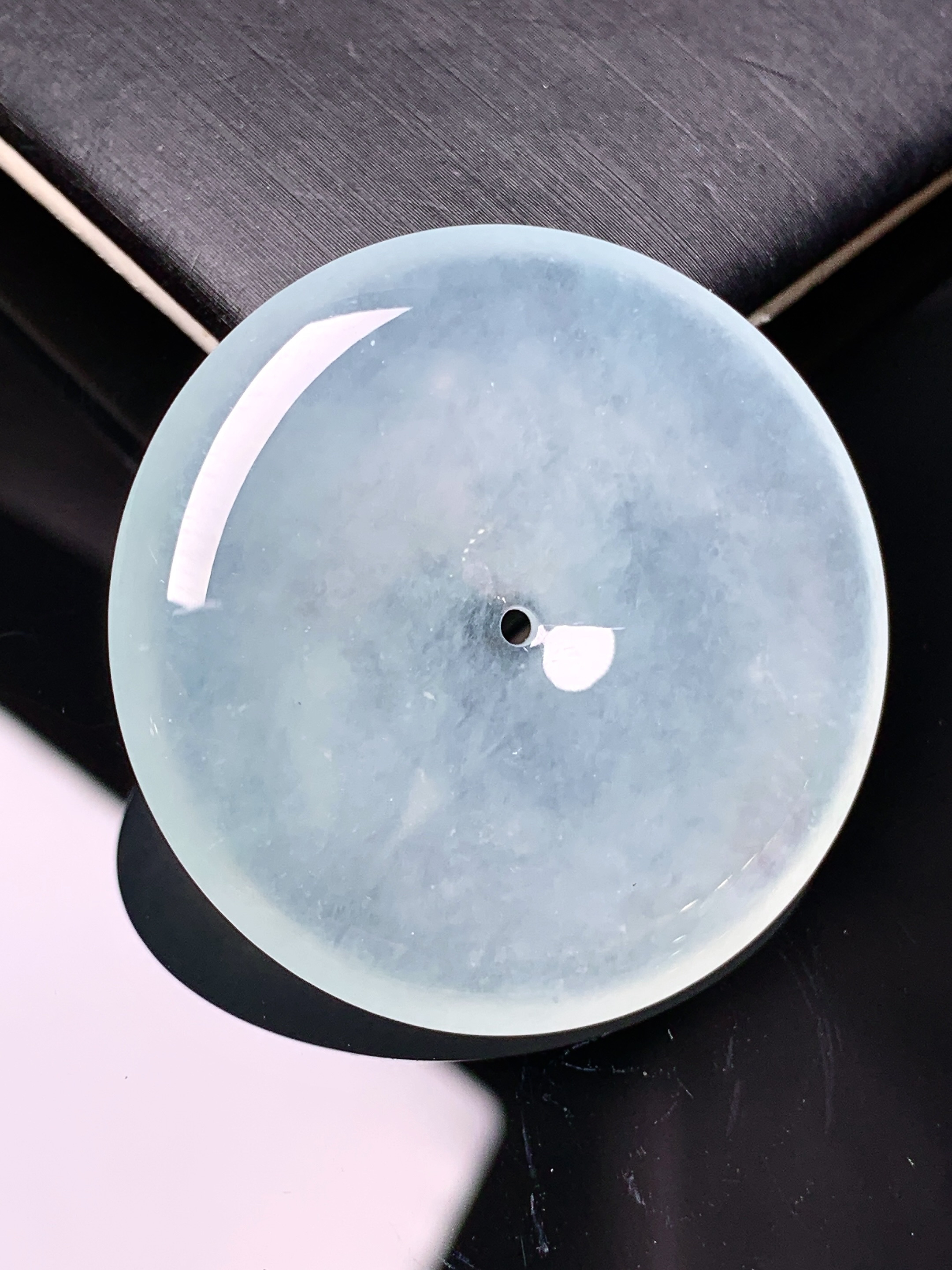 冰种平安扣吊坠 玉质细腻 色泽艳丽 整体尺寸36*5.6x1