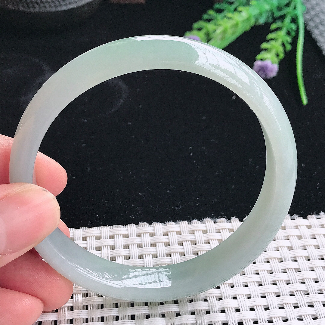 实拍天然翡翠60/12.5/7老坑冰胶水灵冰晴手镯翡翠玉镯手环