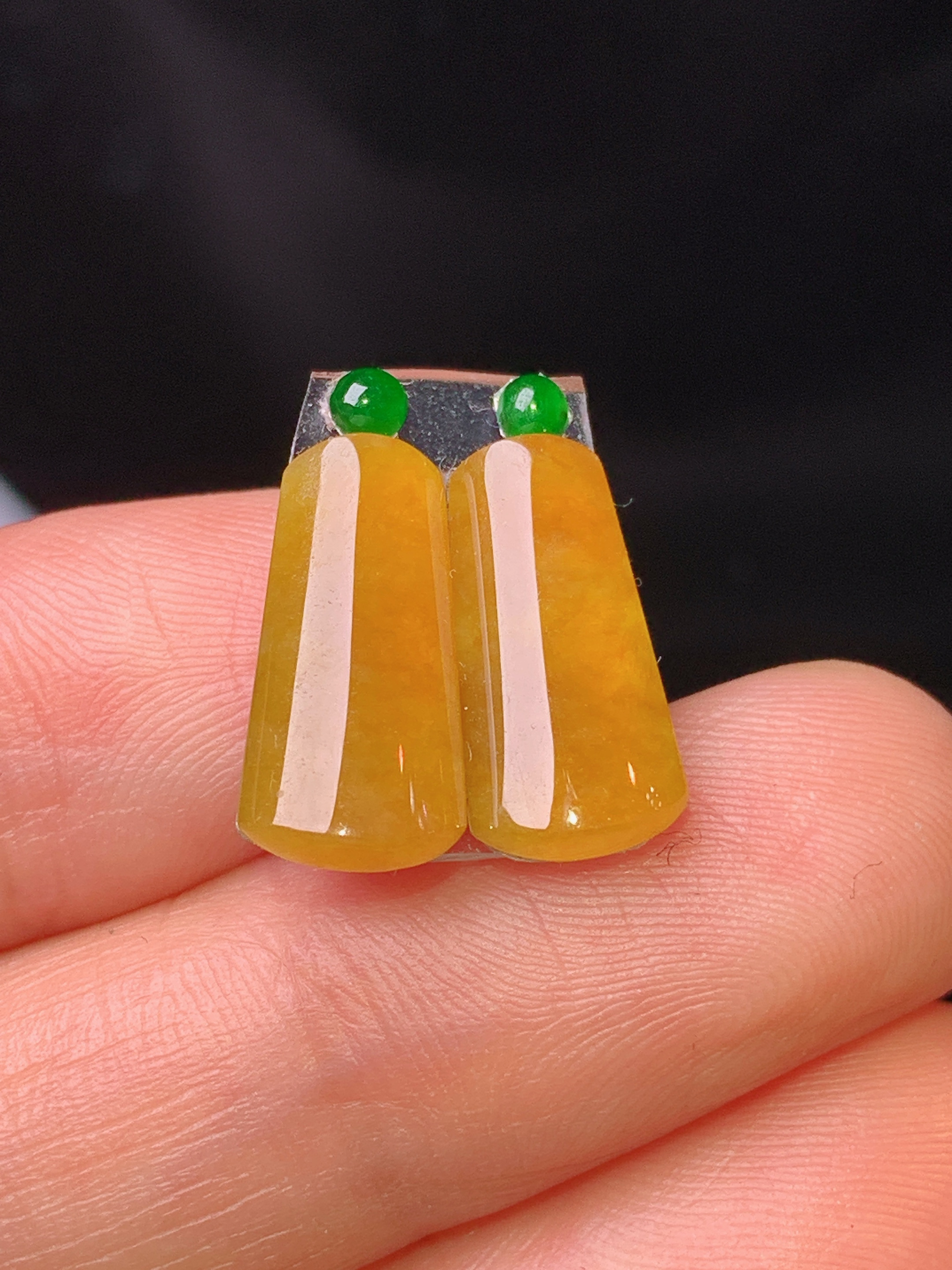 镶嵌款 黄翡玉柱一对 玉质细腻 色泽艳丽 2x整体尺寸14.3*6.8*2.5