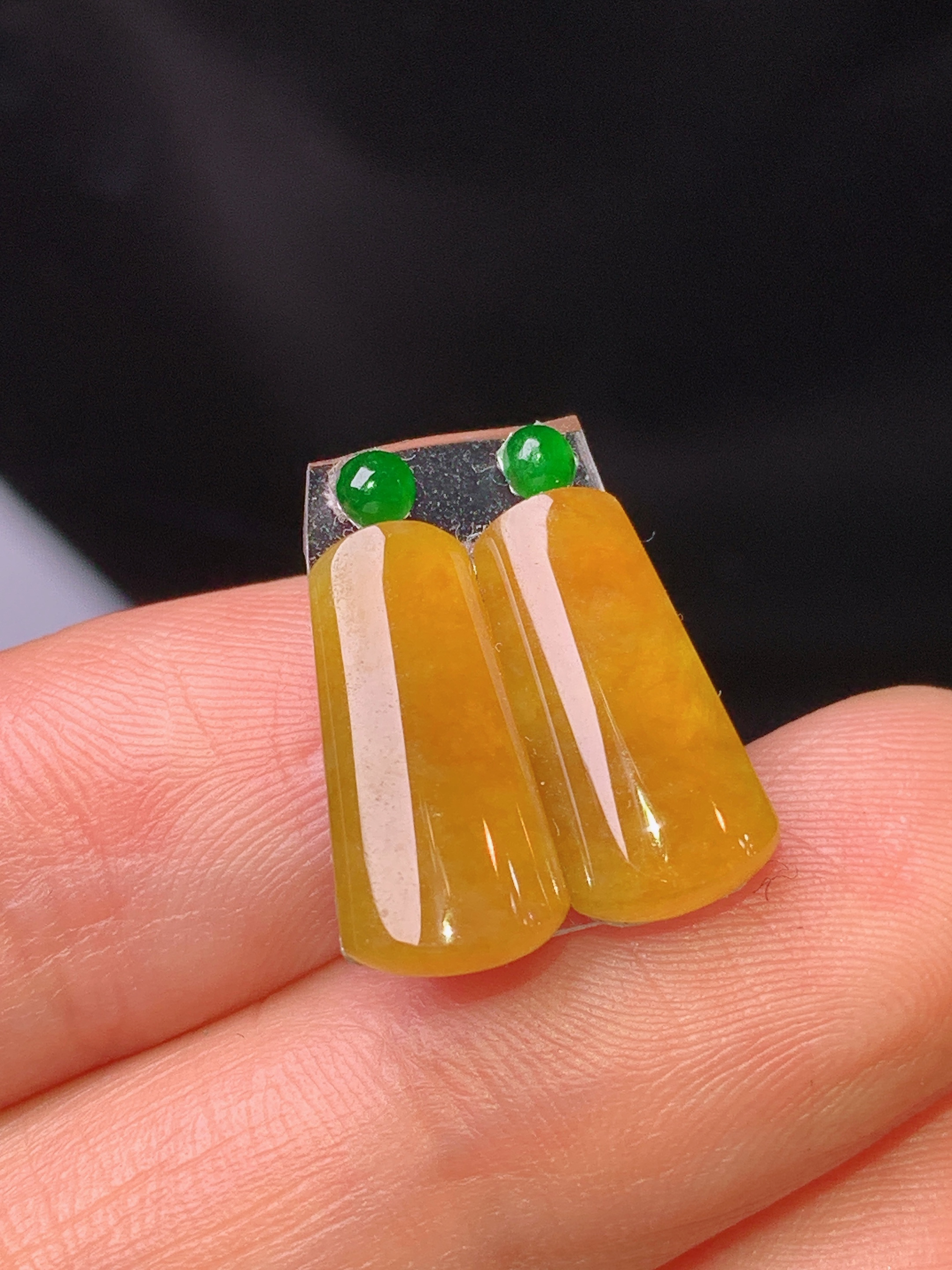 镶嵌款 黄翡玉柱一对 玉质细腻 色泽艳丽 2x整体尺寸14.3*6.8*2.5