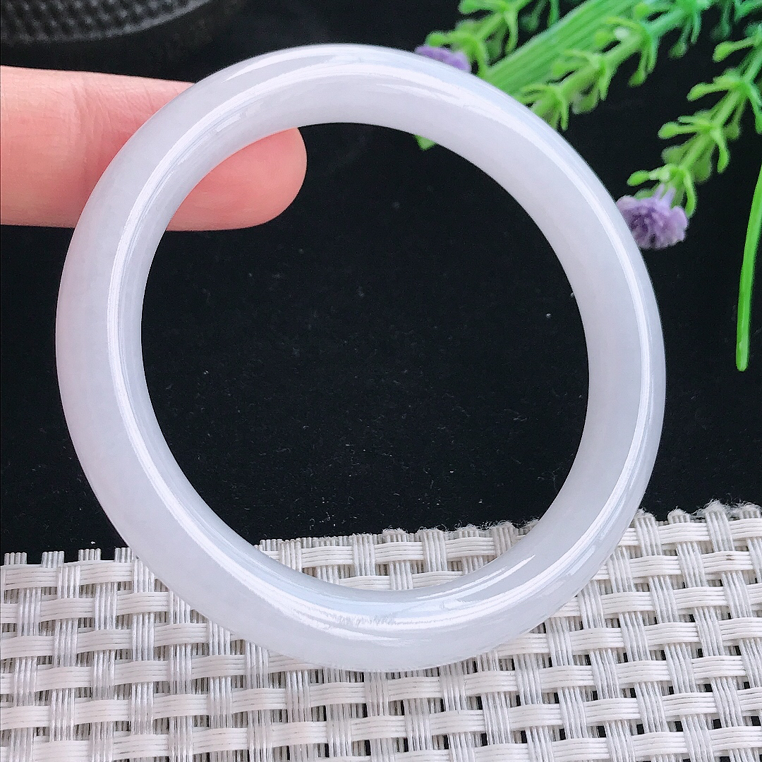 实拍天然翡翠53/9.3/8.5老坑冰润月光白圆条手镯翡翠玉镯手环