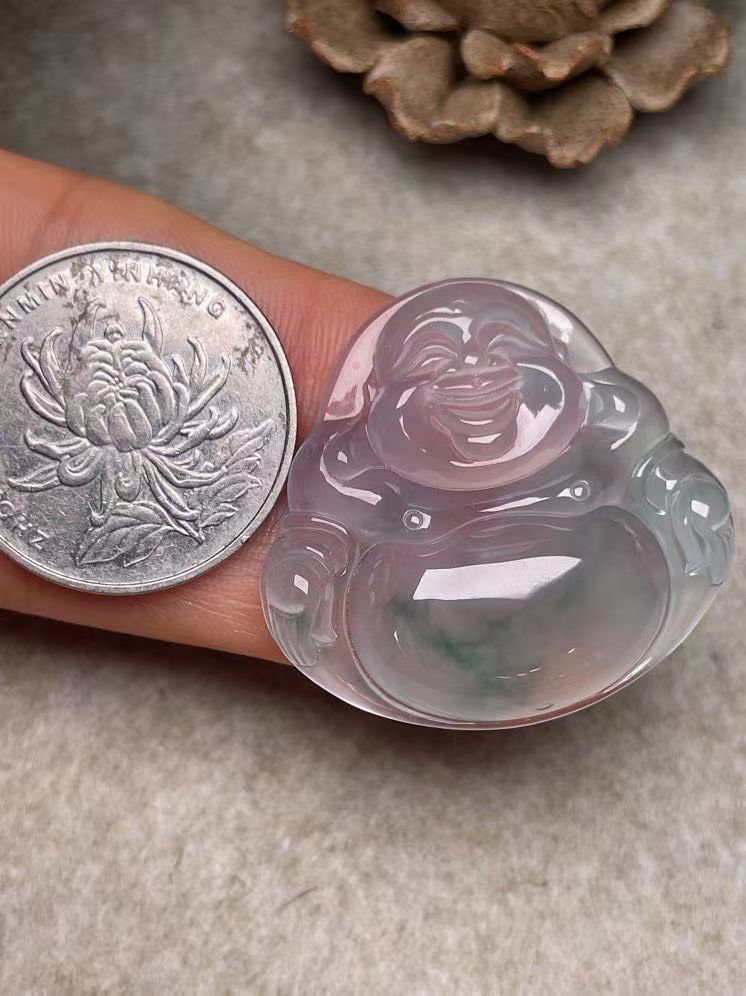 冰种飘花【佛公】吊坠，种水好，玉质细腻 ，卖相好