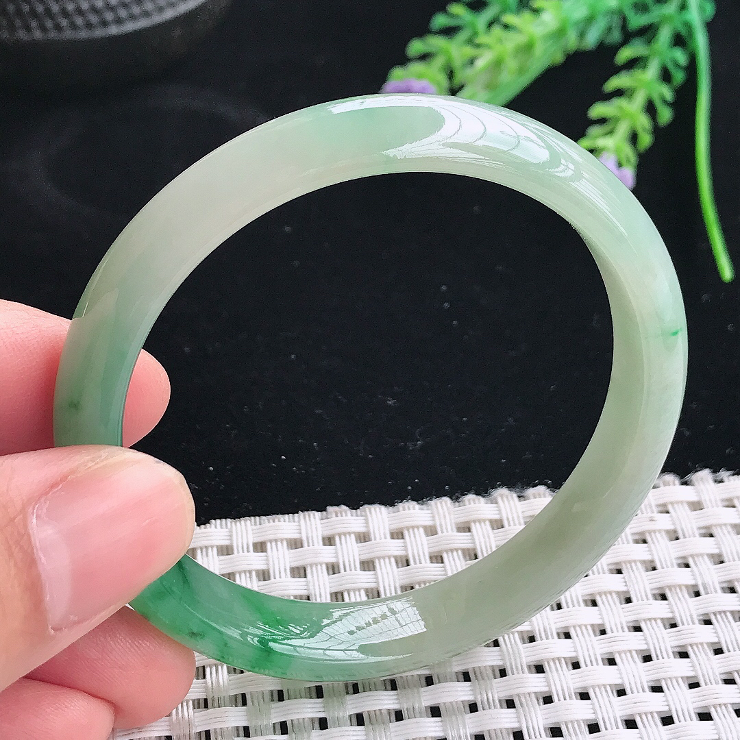 实拍天然翡翠53/11.2/6.6老坑冰胶飘阳绿手镯翡翠玉镯手环
