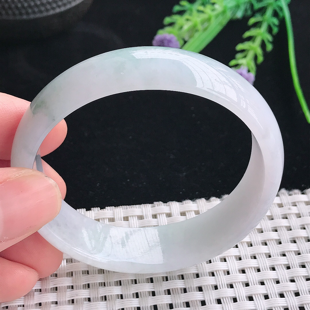 实拍天然翡翠53.5/48.5/16.6/6.2老坑冰润飘花轮胎贵妃手镯翡翠玉镯手环