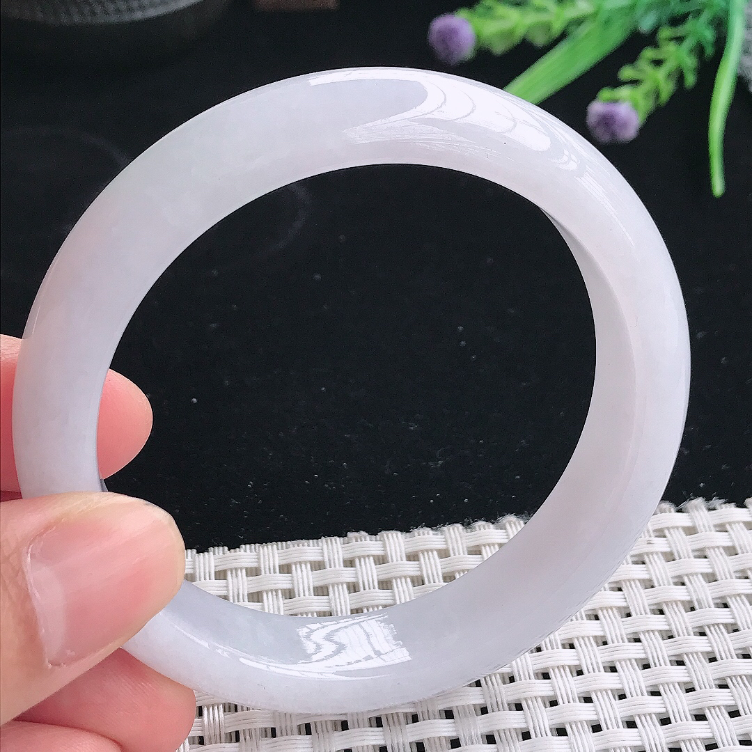 实拍天然翡翠57.5/13.3/8.5老坑冰胶水灵飘绿手镯翡翠玉镯手环