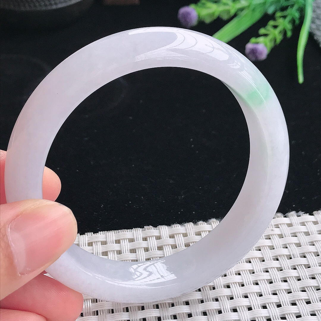 实拍天然翡翠57.5/13.3/8.5老坑冰胶水灵飘绿手镯翡翠玉镯手环