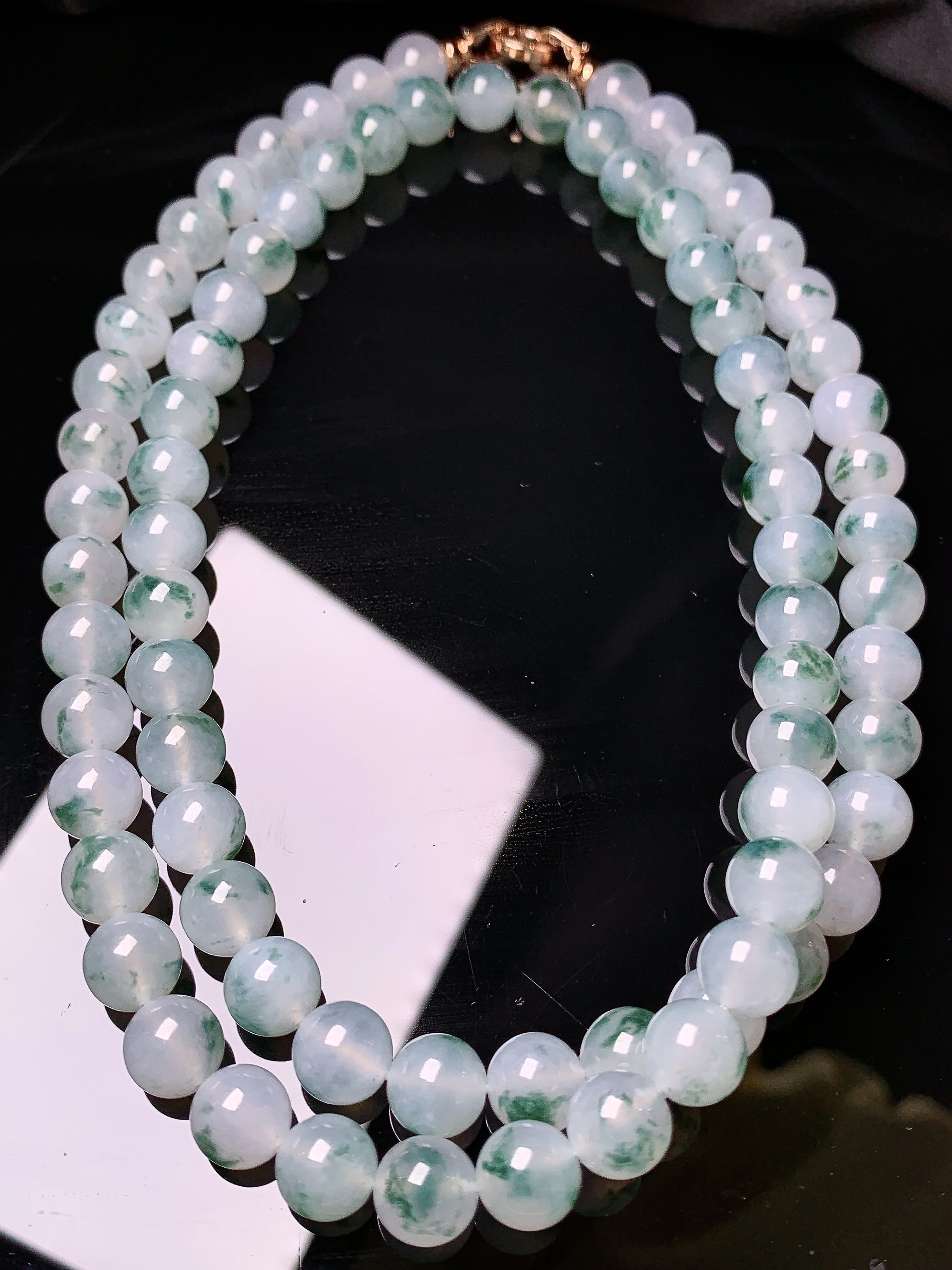 飘绿圆珠项链 玉质细腻 色泽艳丽 整体尺寸8.2 C3