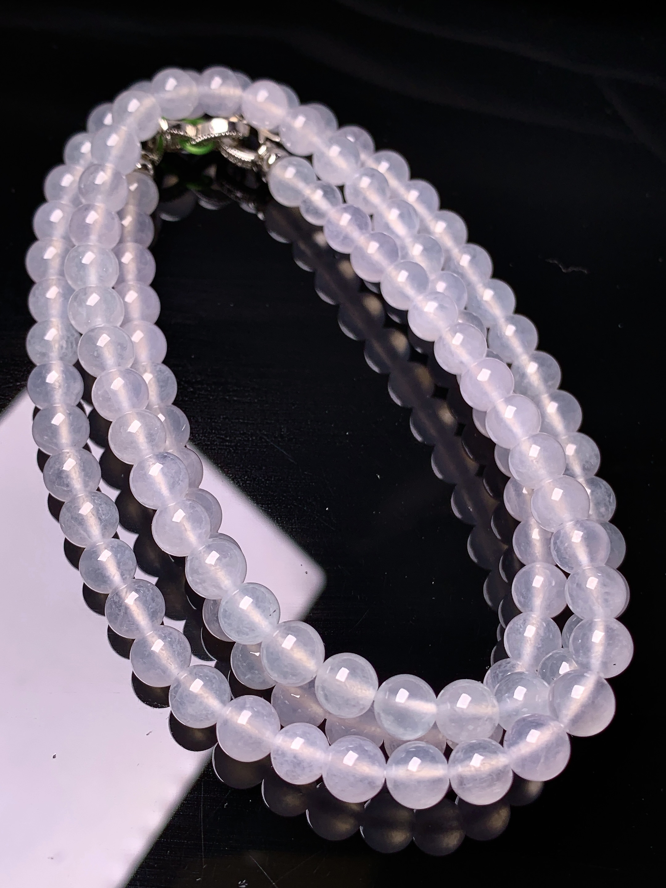 冰种圆珠项链 玉质细腻 色泽艳丽 整体尺寸5.8c3