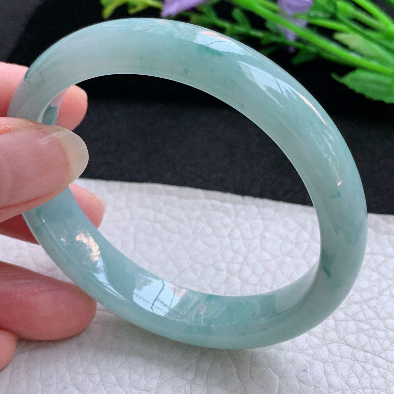 js实拍57*50*13*7.6贵妃镯 天然缅甸翡翠A货玉手镯水润飘花随形玉手环