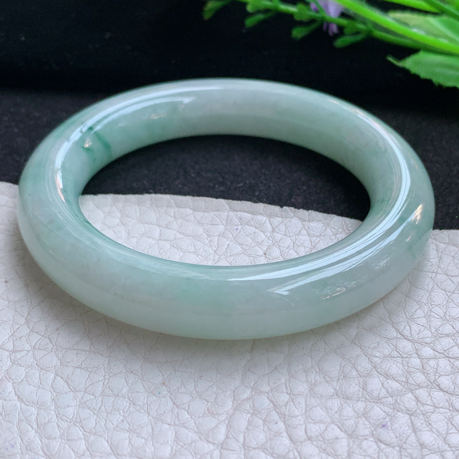 js小圈口52*11.3*10.8美人镯 天然缅甸翡翠A货玉手镯水润飘花胖圆条