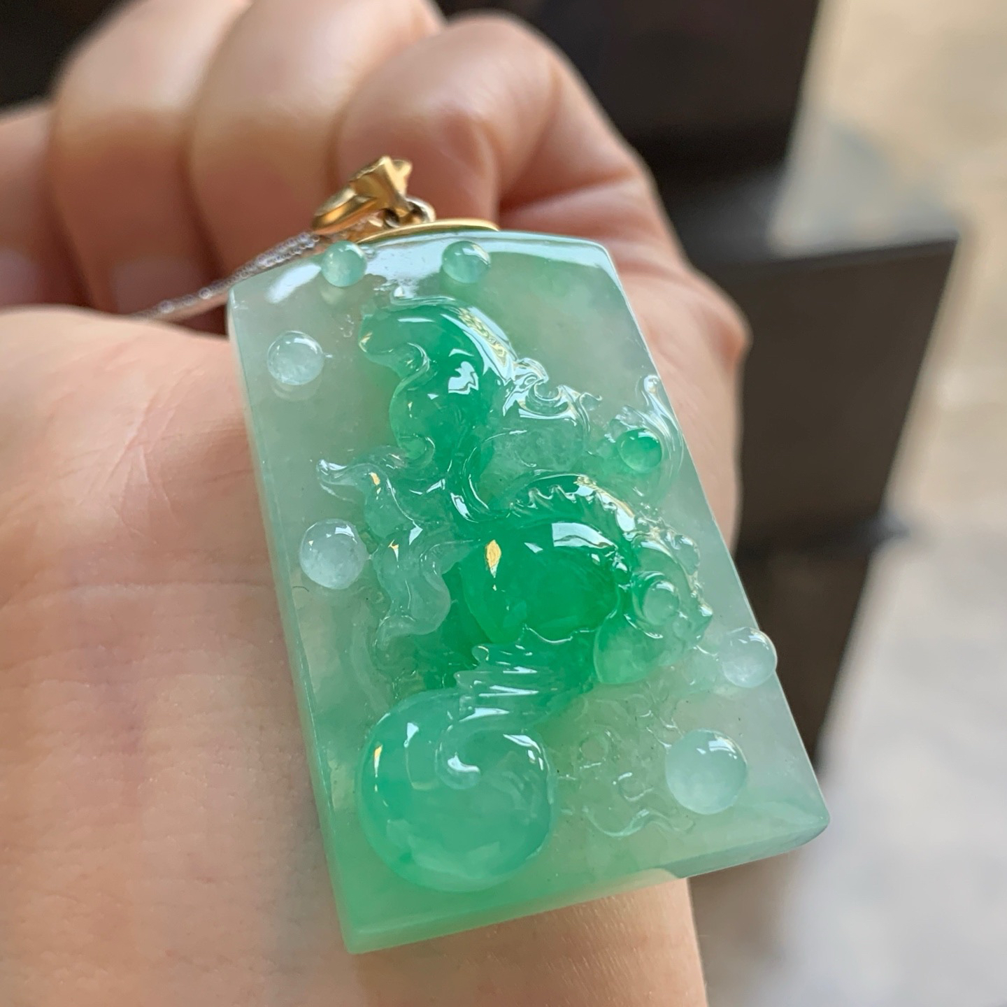 金扣冰绿如鱼得水^_^水润