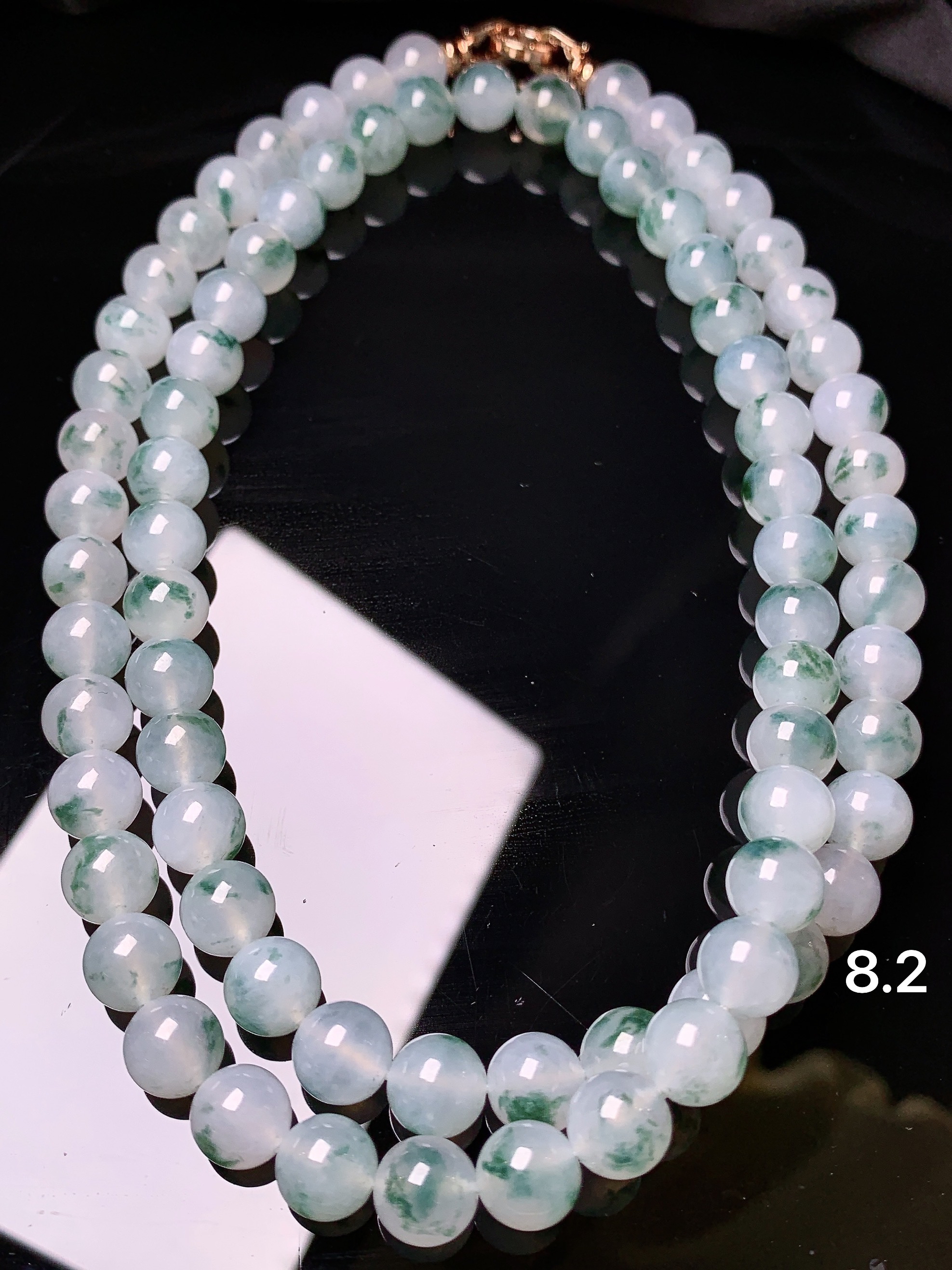 飘绿圆珠项链 玉质细腻 色泽艳丽 整体尺寸8.2 C3