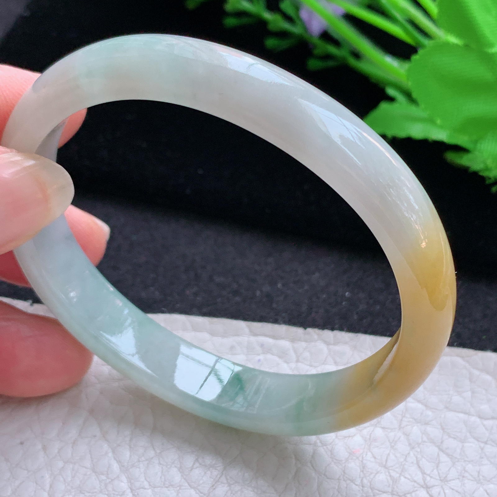 mq实拍56*49*10.6*6.6贵妃镯 天然缅甸翡翠A货玉手镯秀气蛋形宽边玉手环