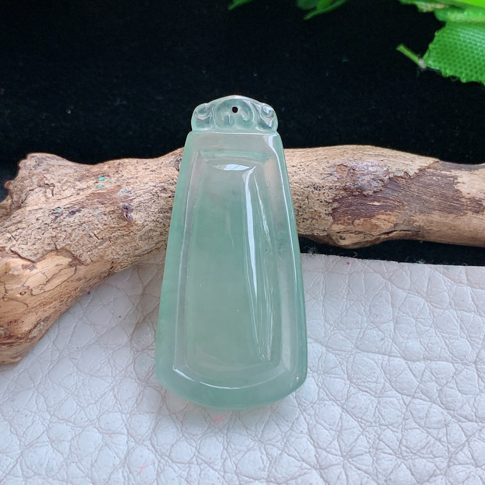 gp实拍33.5*16*4.5缅甸翡翠a货精雕冰绿节节高 竹节玉吊坠 玉挂件