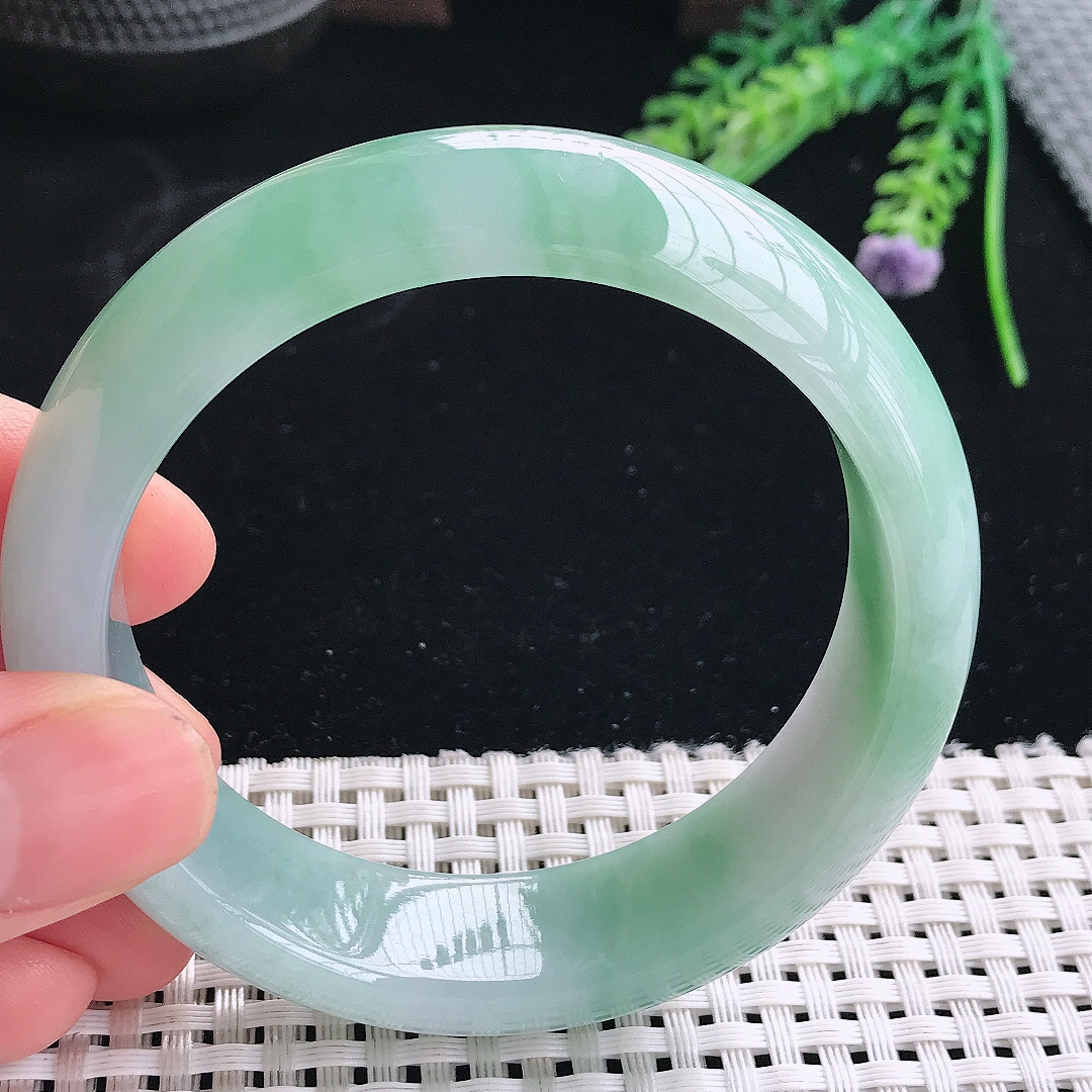 实拍天然翡翠57/16.6/8.6老坑冰润起胶冰晴绿轮胎手镯翡翠玉镯手环