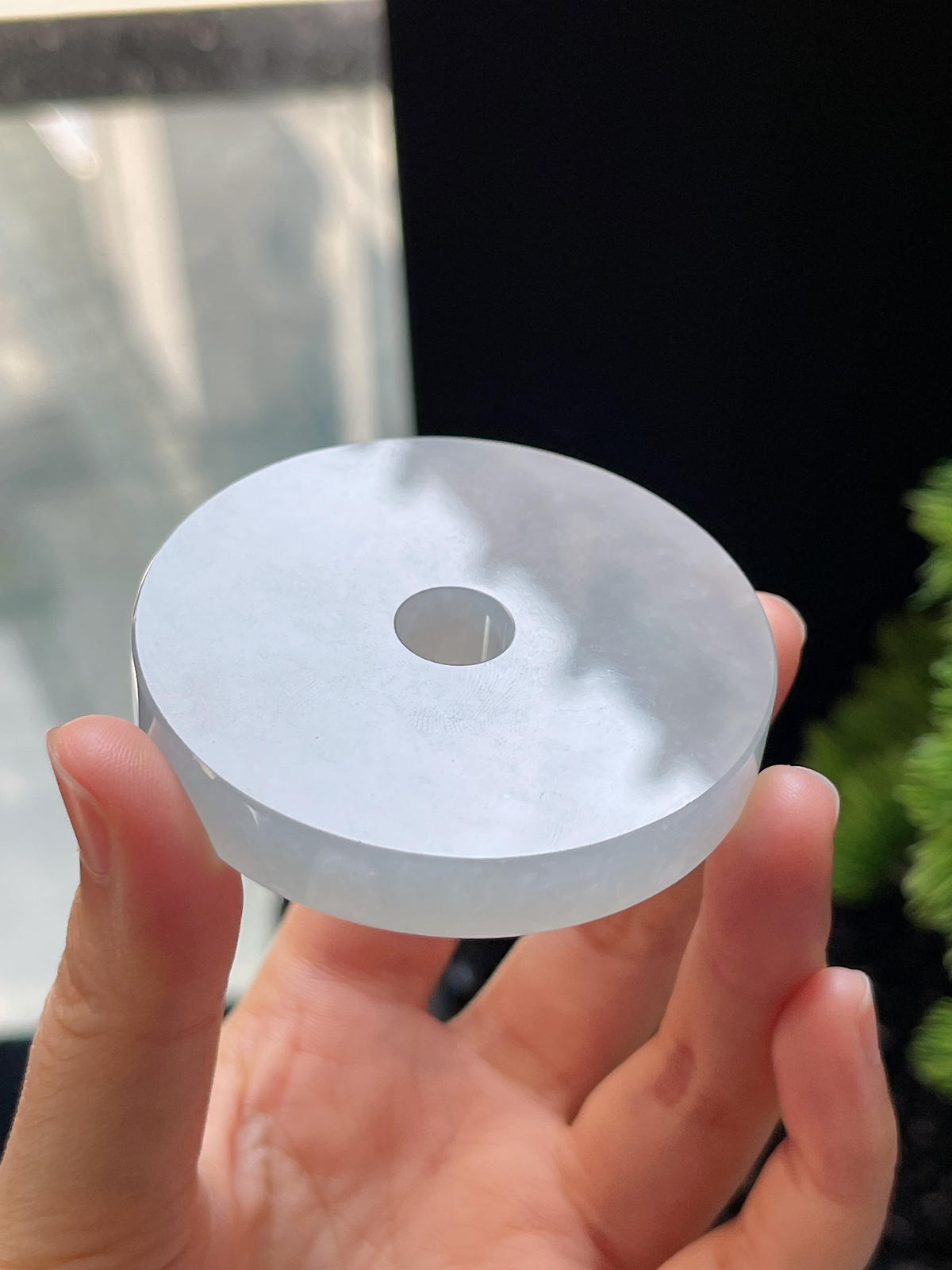 翡翠冰糯种白色大平安扣