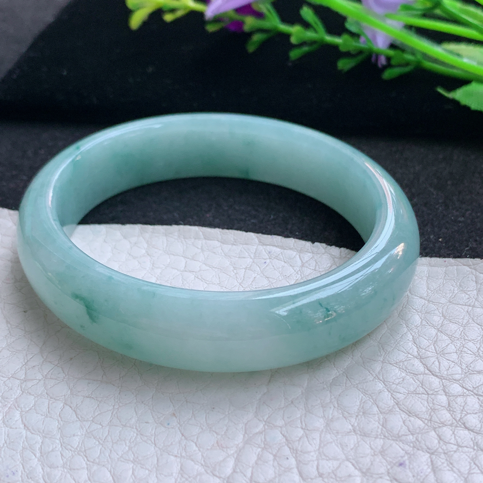 js实拍57*50*13*7.6贵妃镯 天然缅甸翡翠A货玉手镯水润飘花随形玉手环