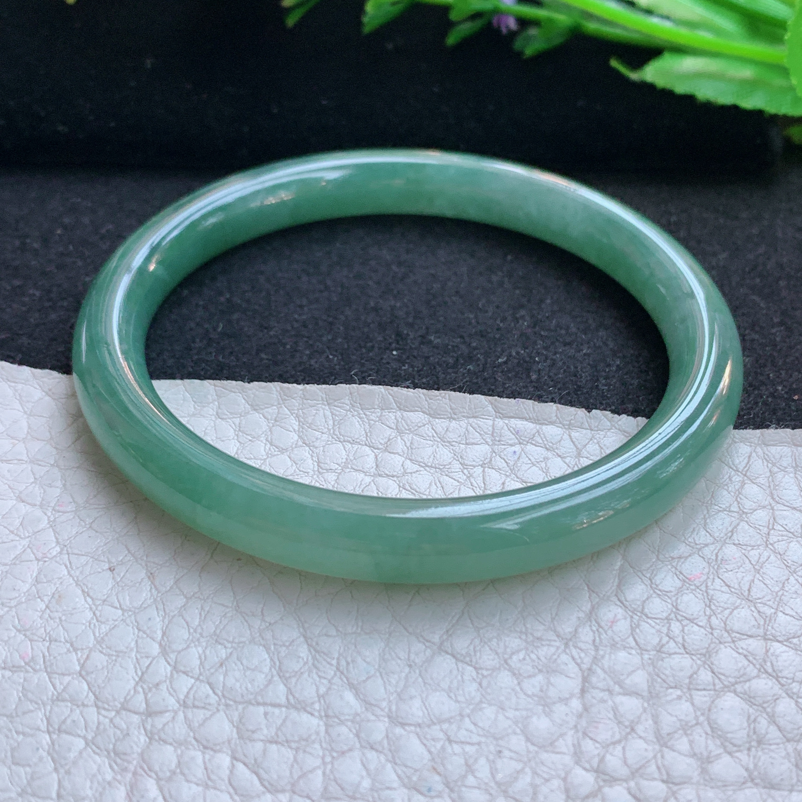 z实拍54*7.5*7美人镯 天然缅甸翡翠A货玉手镯冰晴圆条叮当镯