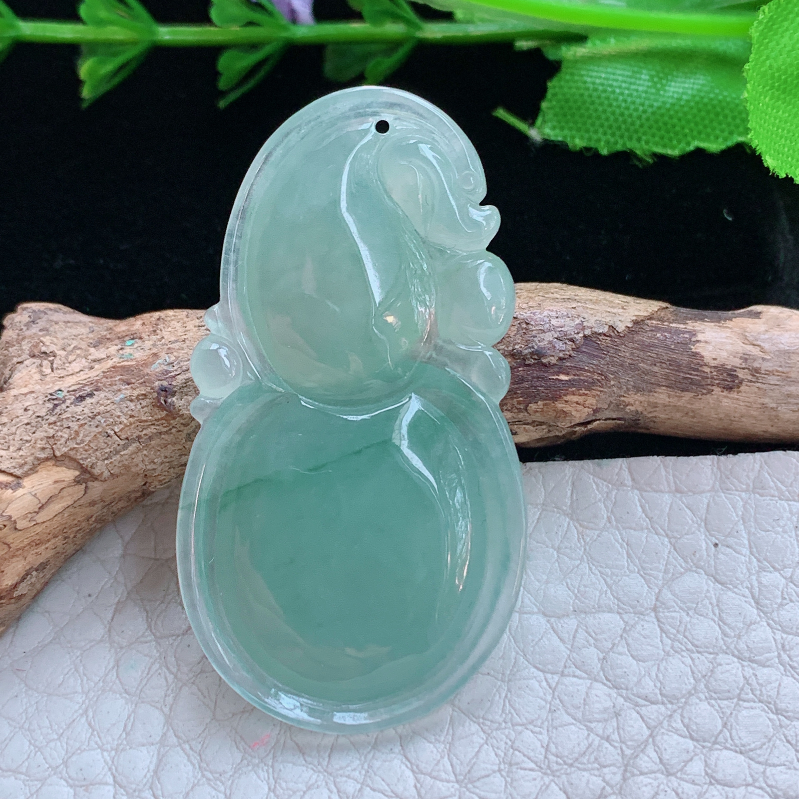 gp实拍43*23.5*6.3缅甸翡翠a货精雕冰晴饱满葫芦 玉葫芦玉吊坠 玉挂件