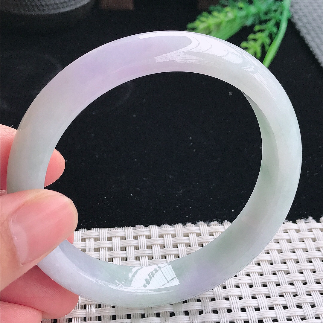 实拍天然翡翠61.5/12.9/8.5大圈口老坑冰润淡紫色手镯翡翠玉镯手环