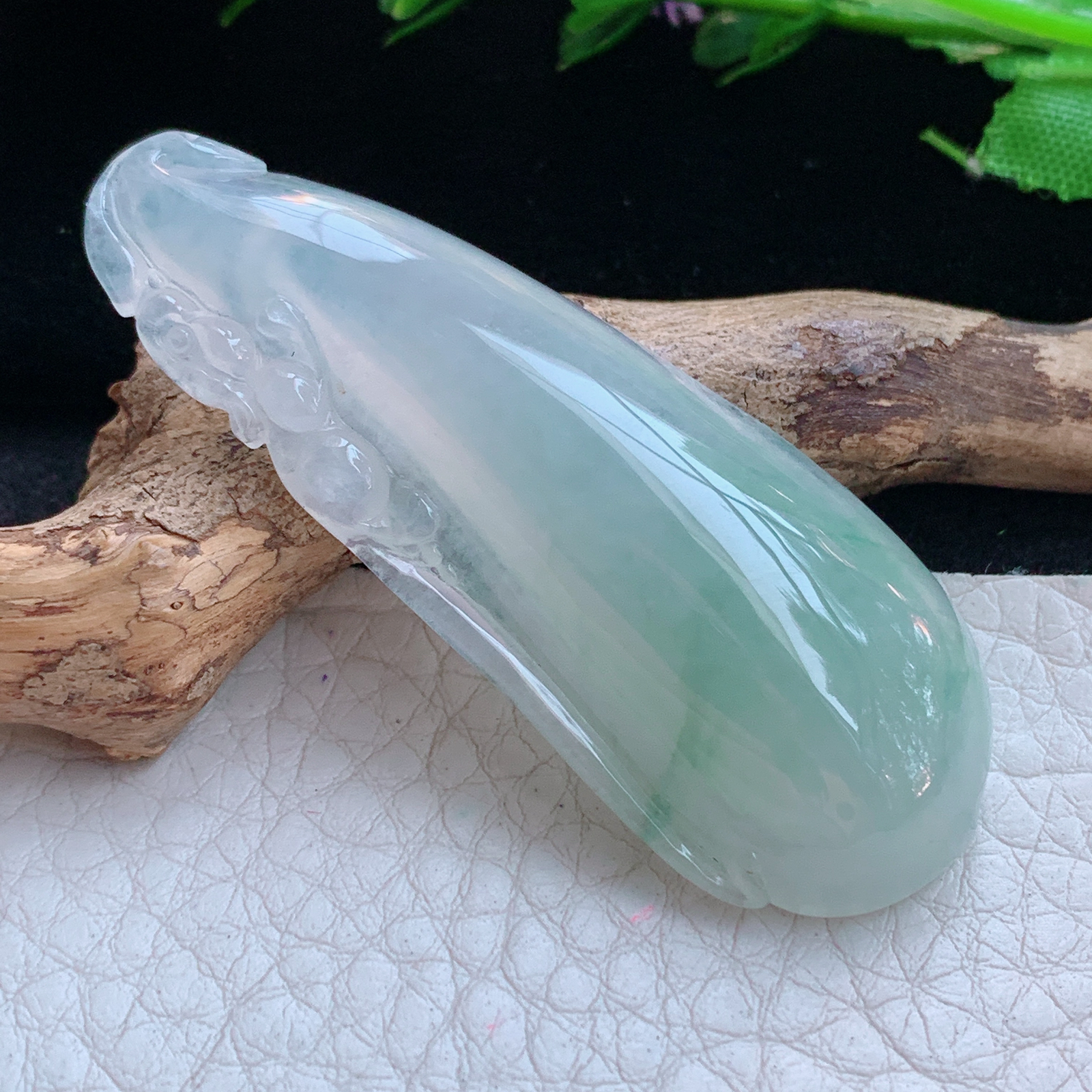 gp实拍56.5*21.6*7.6缅甸翡翠a货精雕冰飘花饱满大福瓜玉吊坠 玉挂件