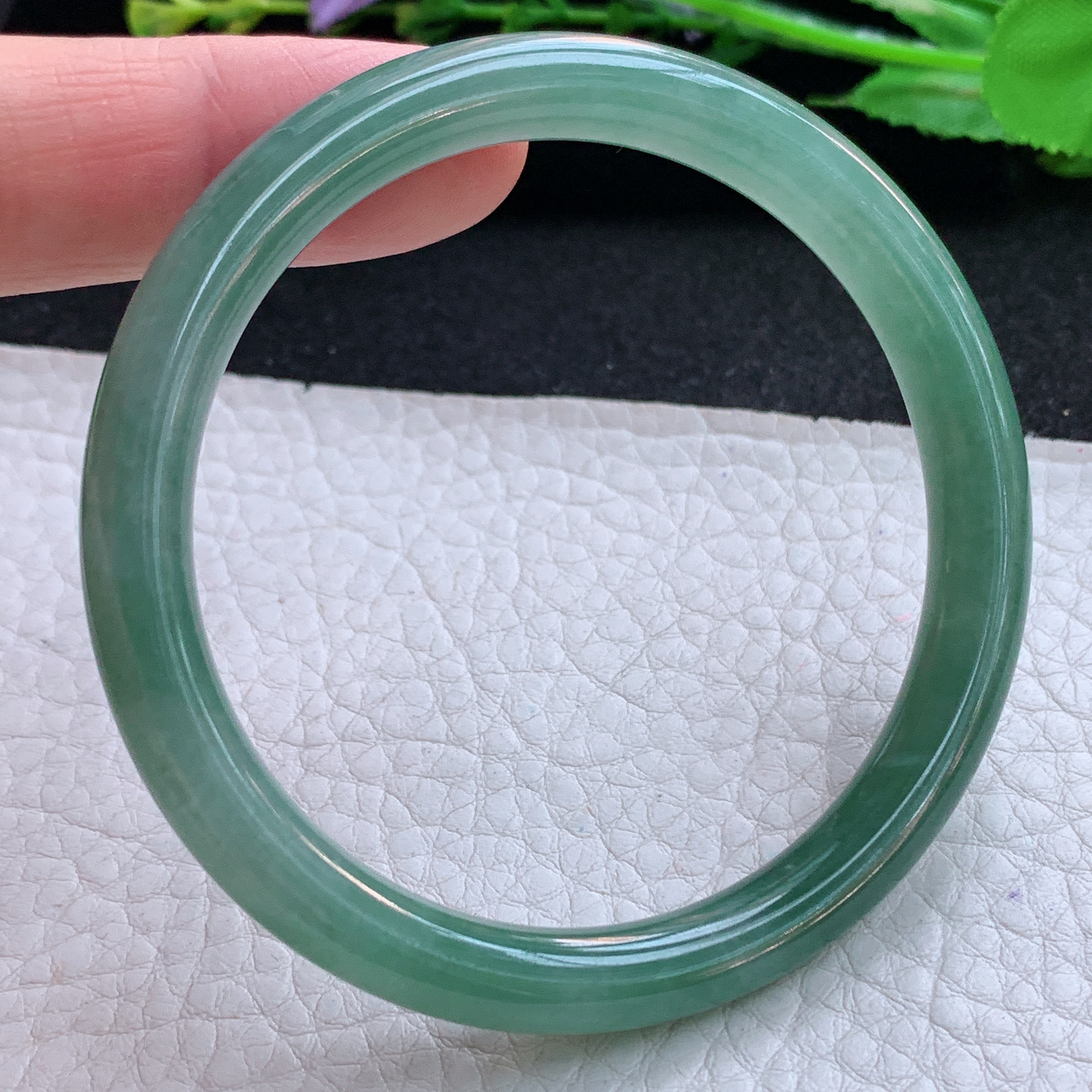 z实拍54*7.5*7美人镯 天然缅甸翡翠A货玉手镯冰晴圆条叮当镯