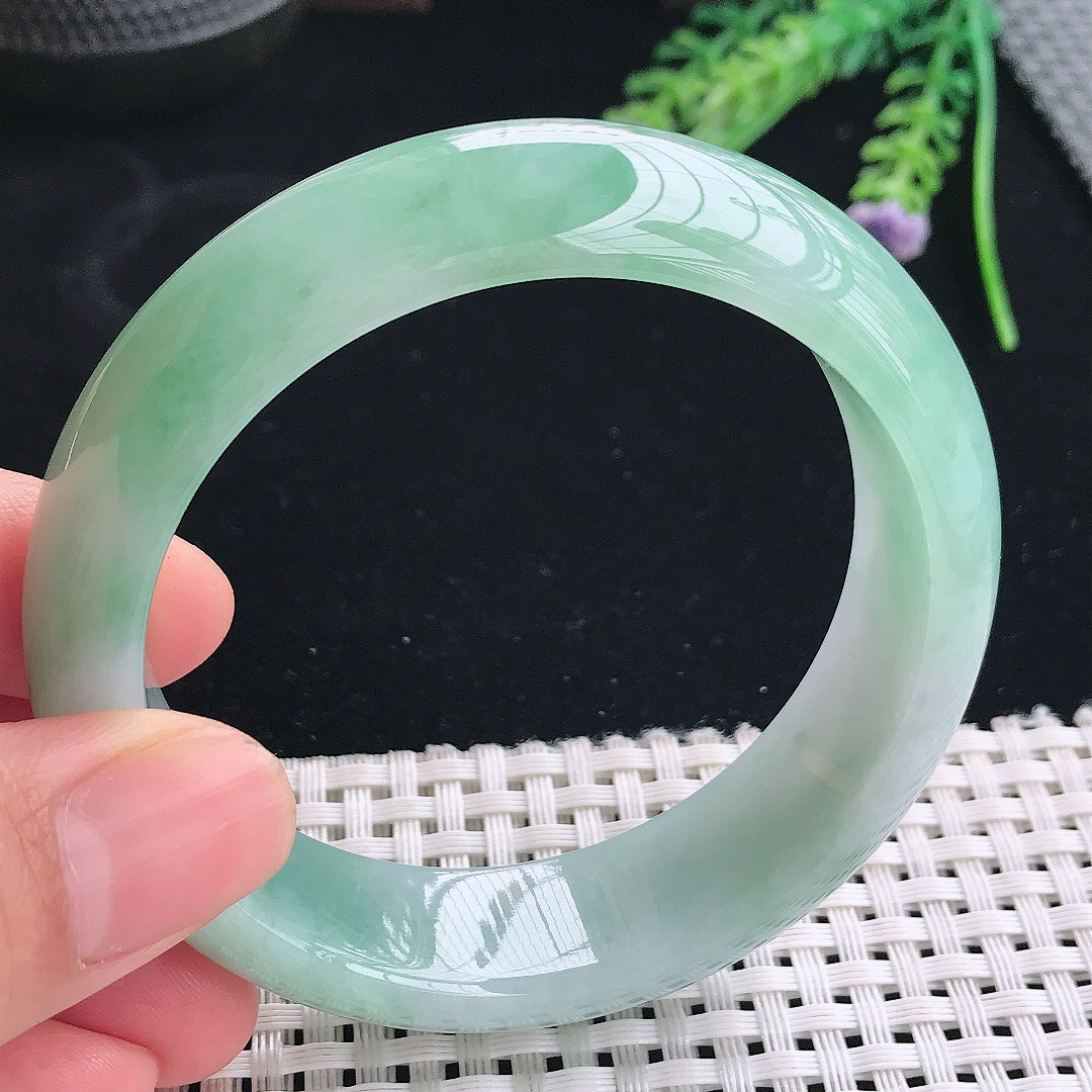 实拍天然翡翠57/16.6/8.6老坑冰润起胶冰晴绿轮胎手镯翡翠玉镯手环